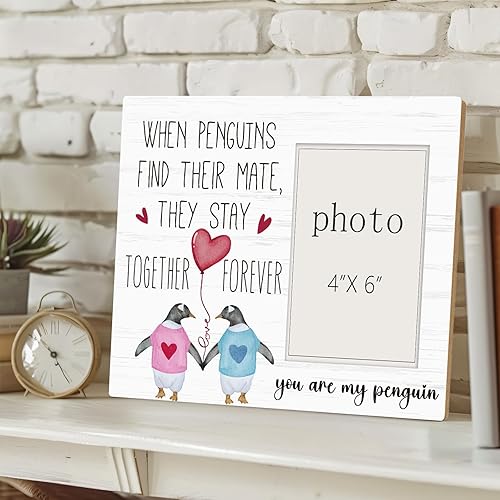 Miniatura 5 de Marco de fotos de compromiso con diseño de pingüinos When Penguins Find Their Mate They Stay Together Forever, bonitos regalos de boda