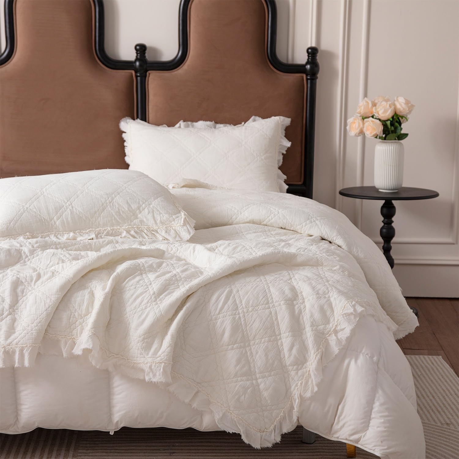 BOV Quilts Queen Size - Stonewashed Fringed Edges Cotton Quilt Queen Quilt Bedding Set with 2 Pillow Shams, Quilted Cotton Bedspread Coverlet Full Size Comforter Sets for All Season, White 96"X92"