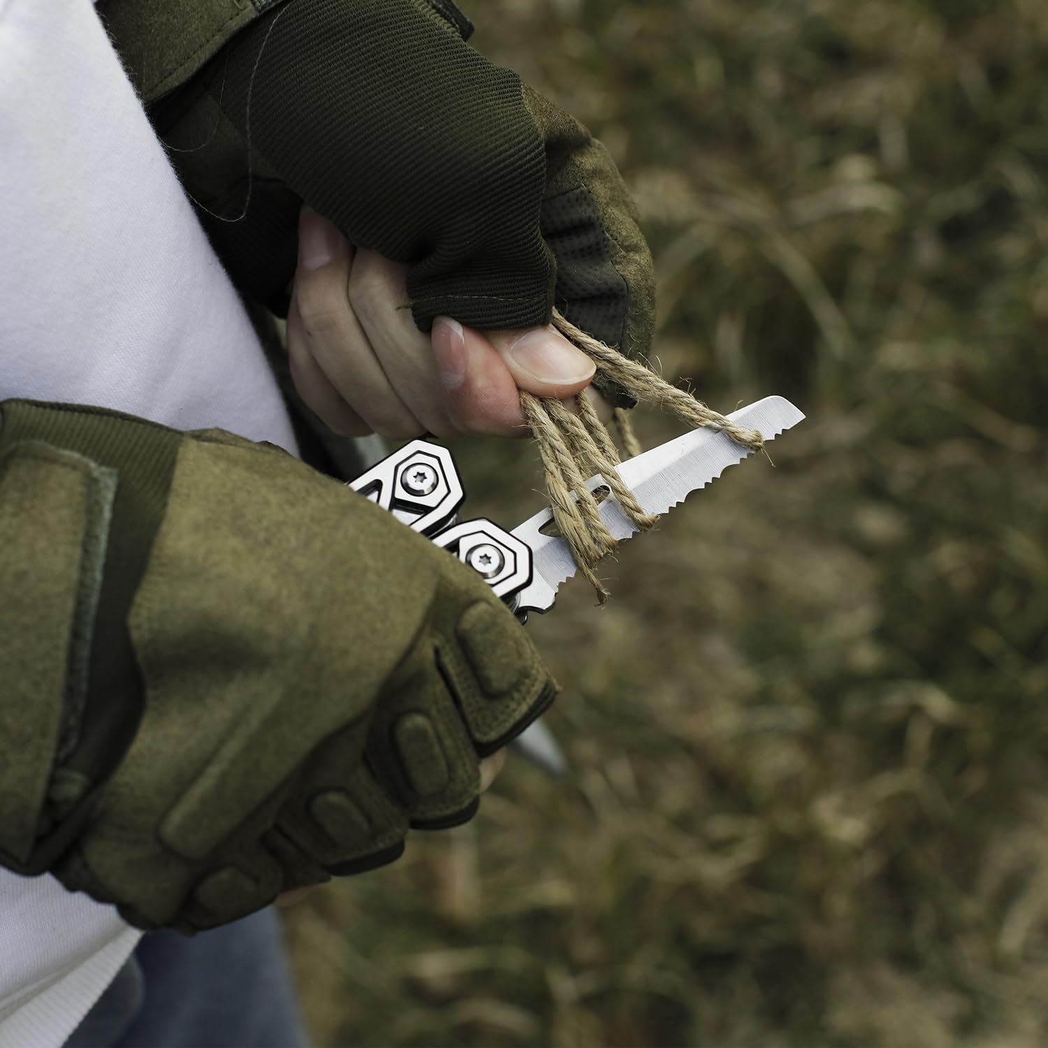 Mossy Oak Alicates Multiusos, Multiherramienta de Alicates 21 en 1, Navaja Multiusos, Herramienta Multiusos con Cuchillo, Destornillador para Camping, Reparación, Senderismo, Incluye Bolsa Portátil