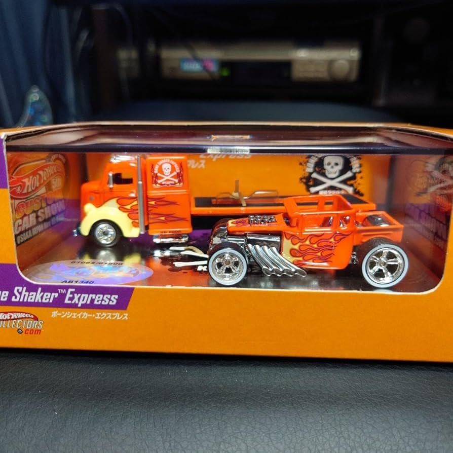Amazon.co.jp: Hot Wheels 2006 Bone Shaker Express : Health