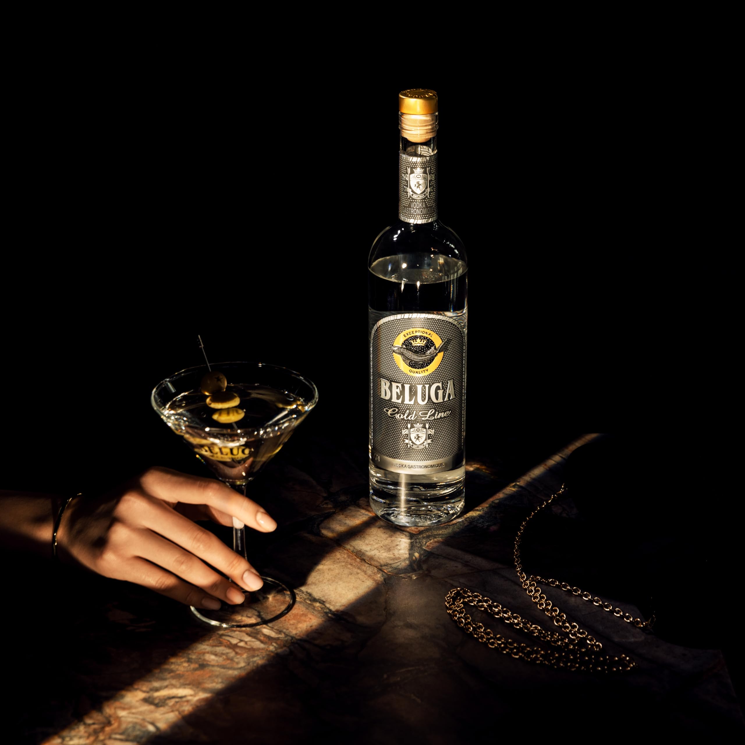 Beluga Gold Line Vodka | Cocktail Shaker Gift Set | 70cl, 40% ABV