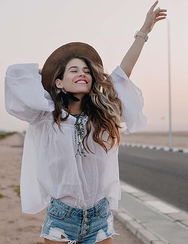 Miniatura 6 de Paquete de 2 correas de silicona suave con grabado de dibujos animados compatibles con Apple Watch Band de 384041424445461.929 in para mujer, bonita