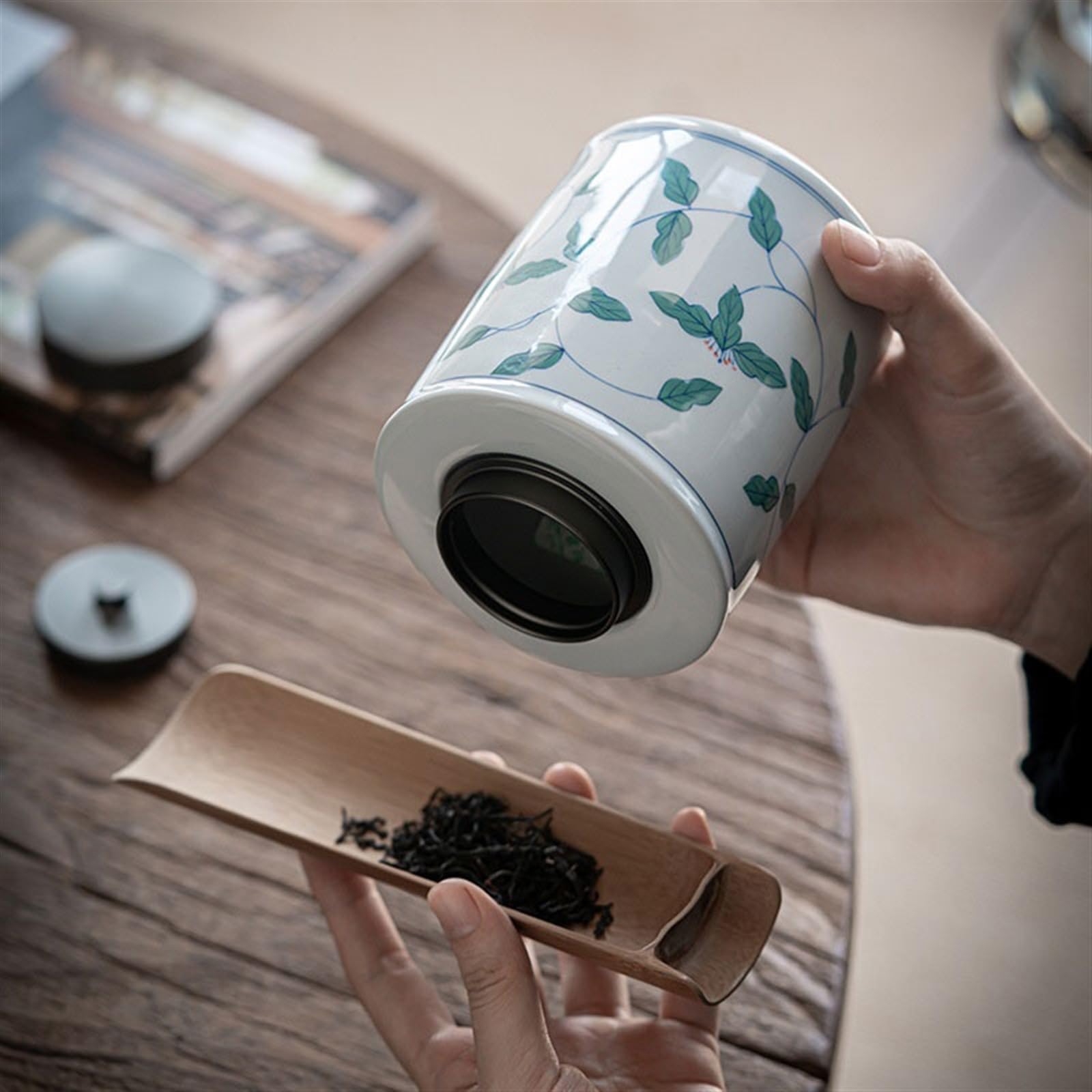 Praktyczny Jingdezhen Ręcznie malowany ceramiczny zaplombowany pojemnik na herbatę | Ze słoikiem do przechowywania z pokrywką Tea Warehouse