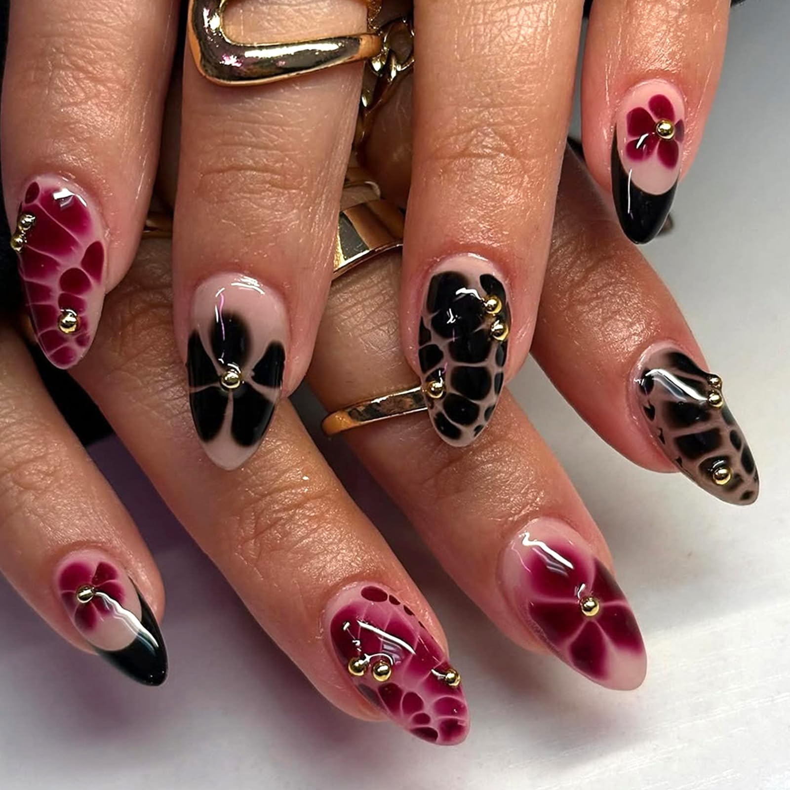 Fall Press on Nails Medium Almond Fake Nails with Tortoise Shell Designs Gel Glue on Nails Black Red Flower False Nails Glossy Full Cover Stick on
