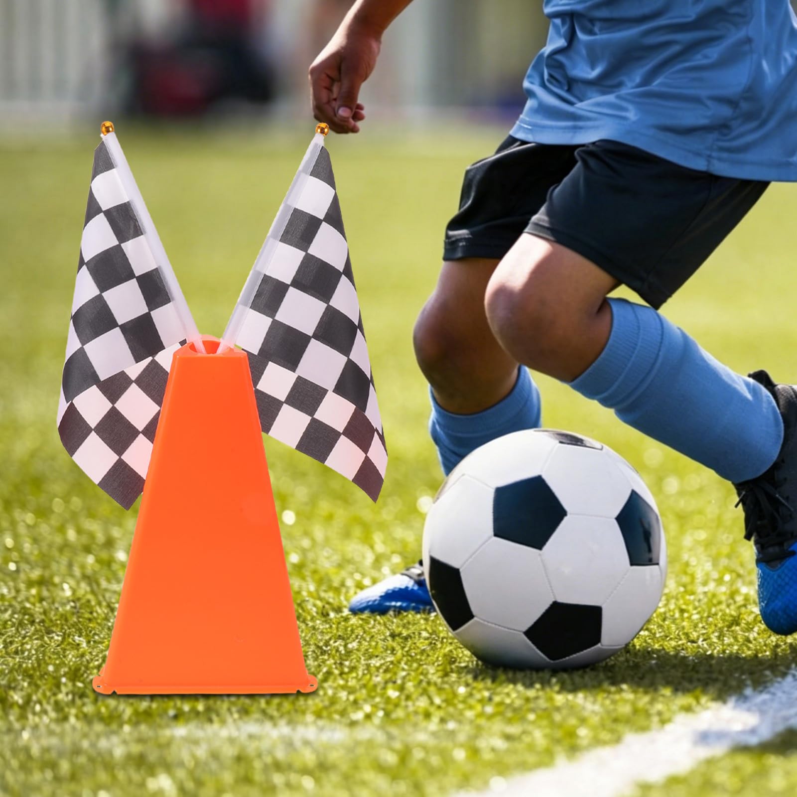 Conos de Entrenamiento de Fútbol Naranja de PE, 12 Piezas, Resistentes al Desgaste y Fáciles de Transportar para Entrenamiento al Aire Libre y Agilidad Deportiva