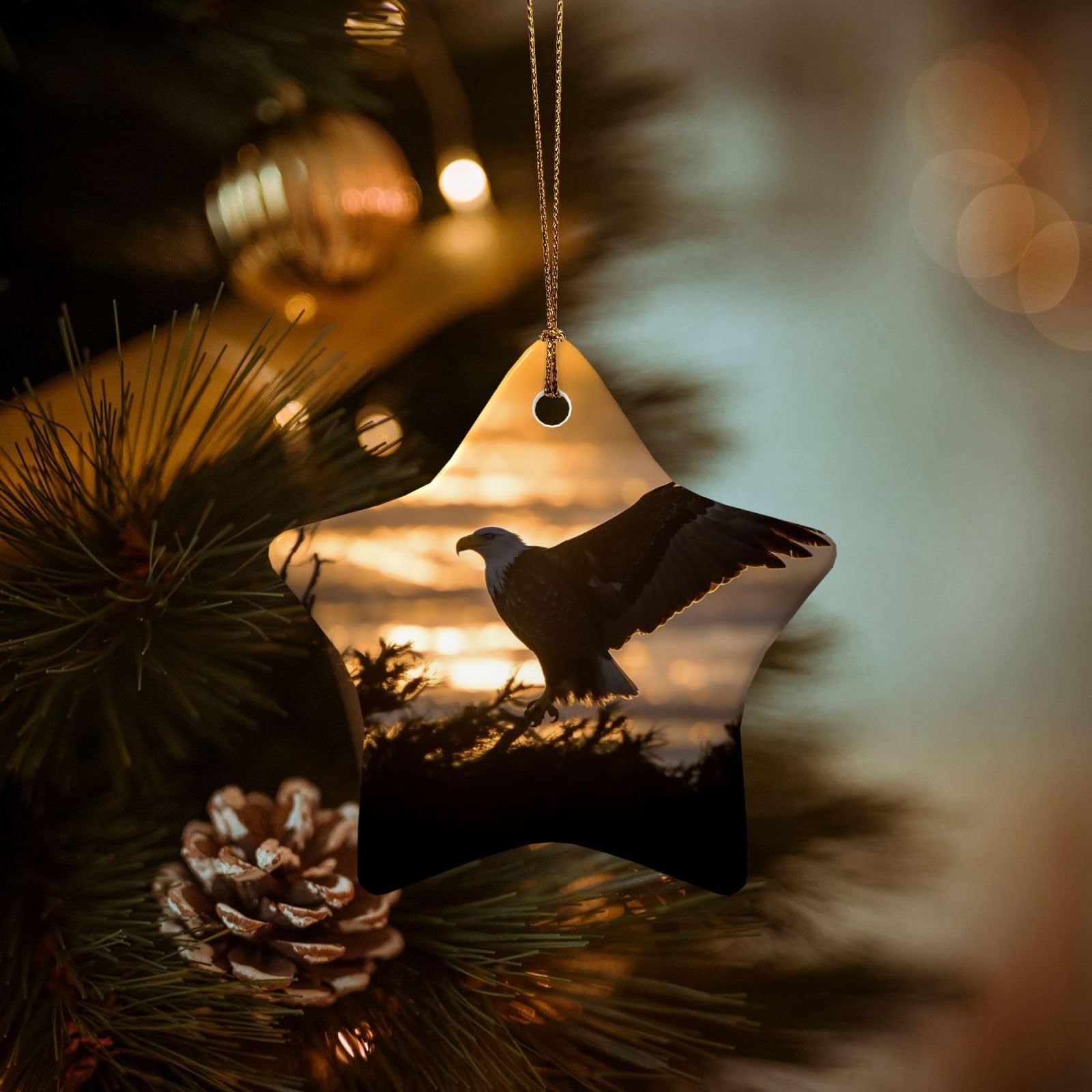 Christmas Ornaments for Christmas Tree Decoration Hanging Backlit Eagle Ornament with Gold Ribbon Crafts Star Shape Ceramic Pendant for Keepsake Gifts Xmas Decor Party Supplies