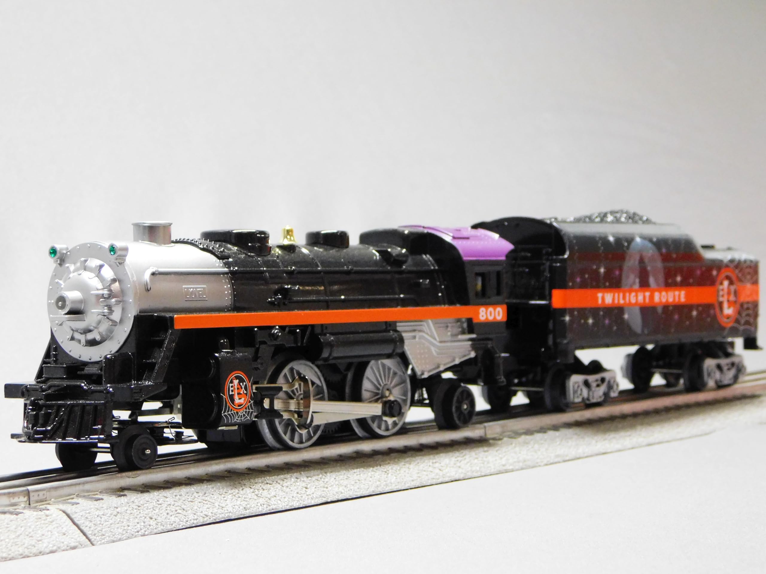 Lionel 2-4-2 ELX Twilight Route LIONCHIEF STEAM Engine O Gauge 2445020