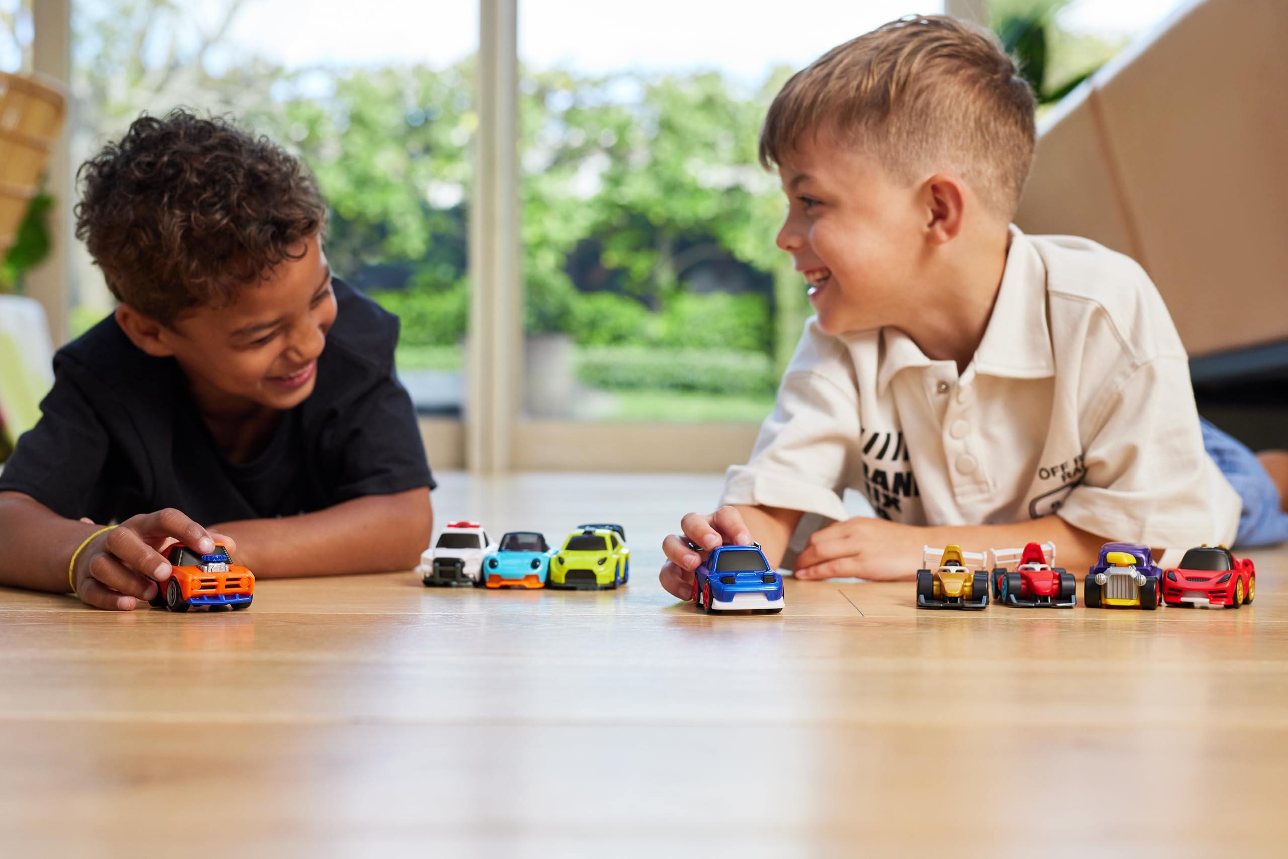 5 Surprise Make-A-Racer by ZURU, UNBOX and BUILD a Race Car Vehicle Toy, Slime Play and More, Fun, Imaginative Toys for Kids, Gift for Boys and Girls Aged 3+ (2 Capsules)