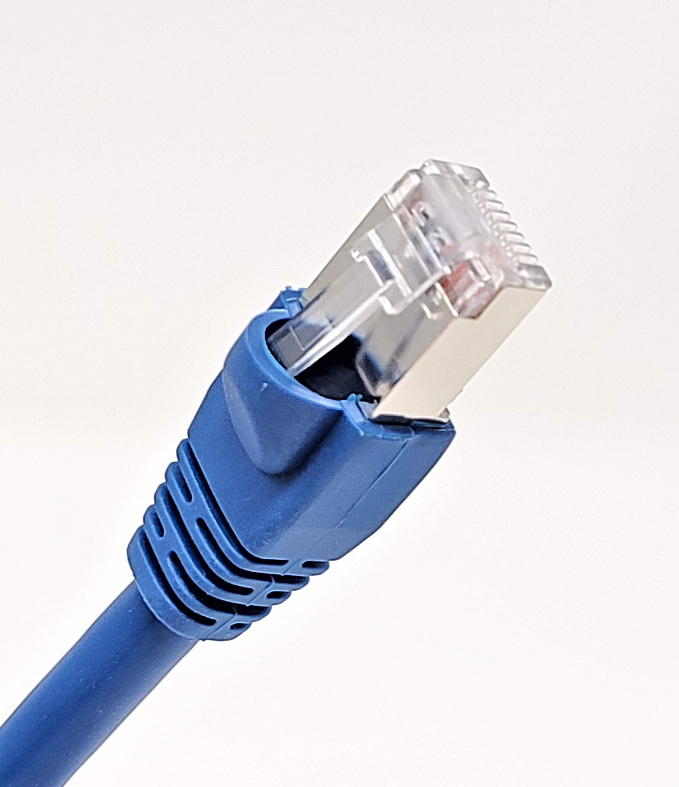 Micro connettori, Inc. 30,4 m aumentato Cat6A 10GbE UTP Box Blu blu Blue 500 ft (152 m) Kit