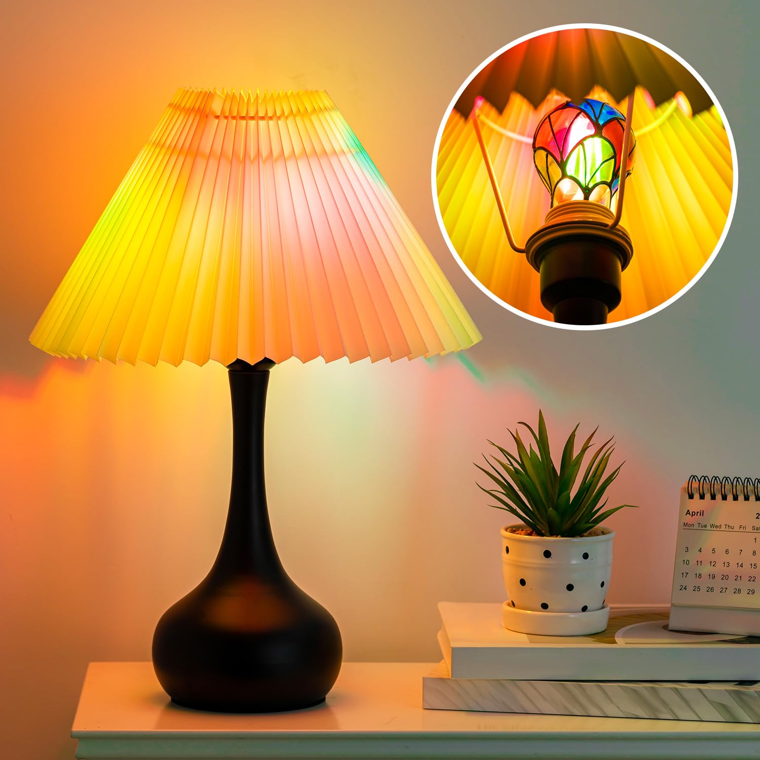 ALDMIO Led Stained Glass Light Bulbs, Fancy Colored Decorative