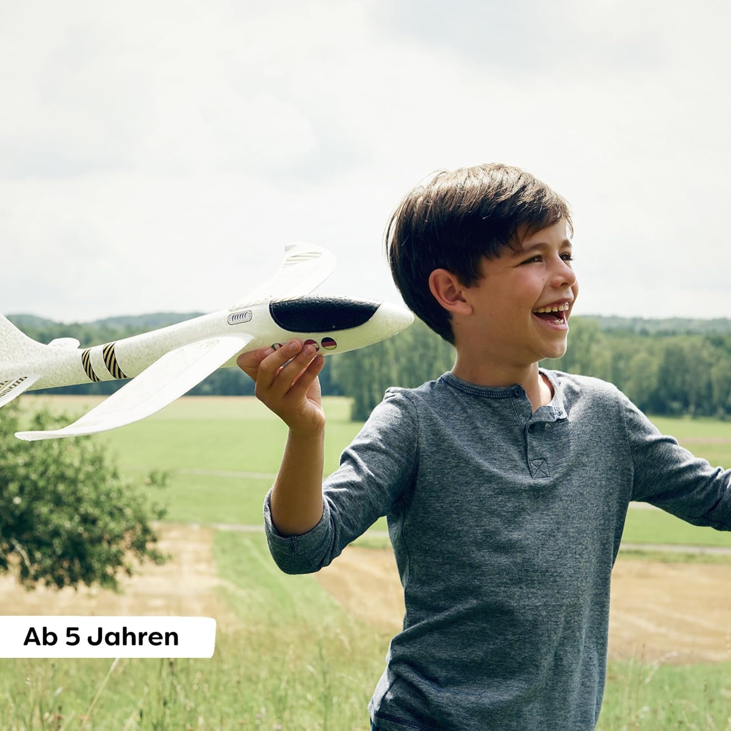 HABA 19" Hand Glider - Terra Kids Outdoor Toy Airplane, Easy-to-Assemble Kids Outdoor Toys & Plane Gliders Made from Robust Styrofoam for Ages 5 and Up