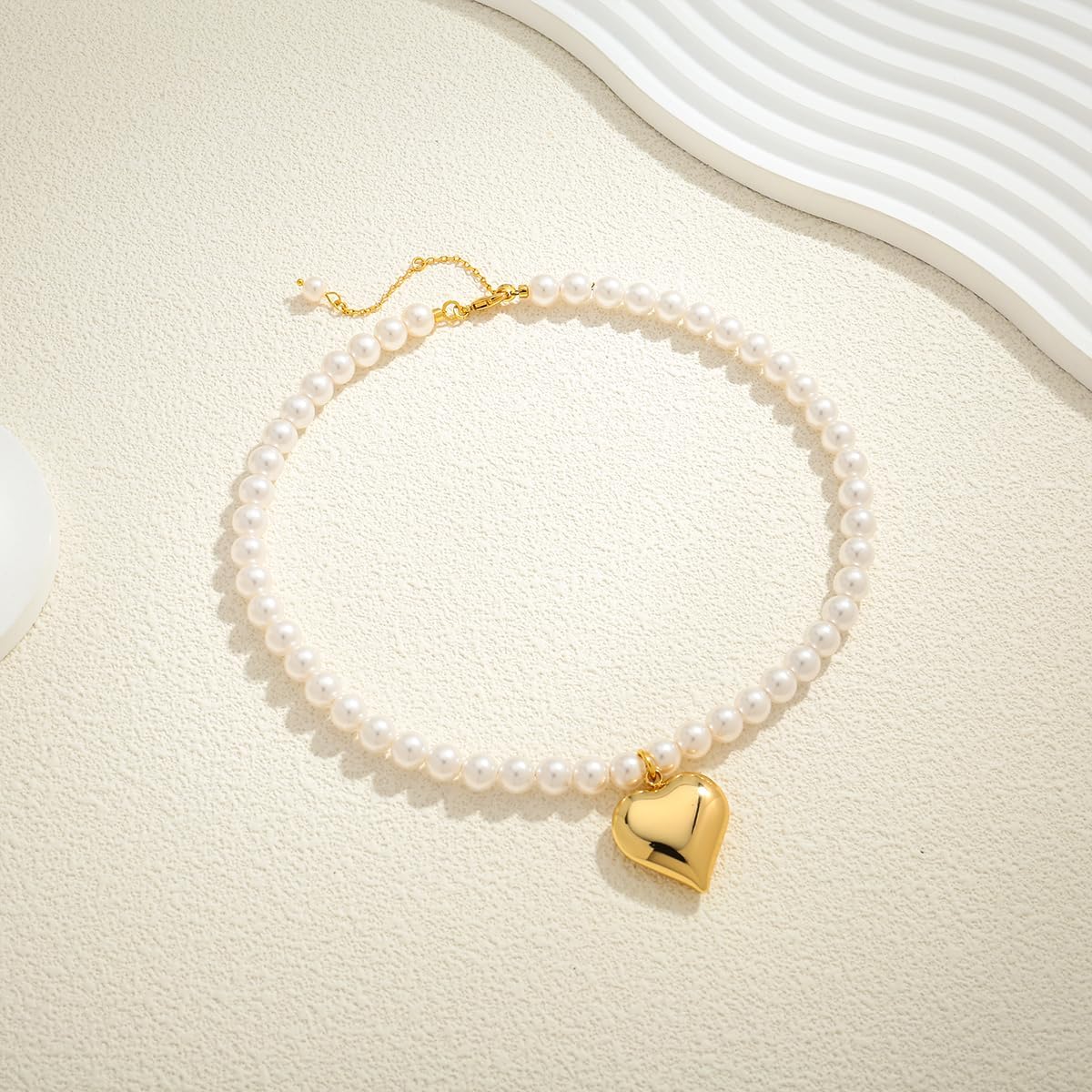 Chunky Heart Necklaces For Women With Colorful Beads Boho Beaded Statement Necklace Short Heart Choker Necklace Gift - Image 6