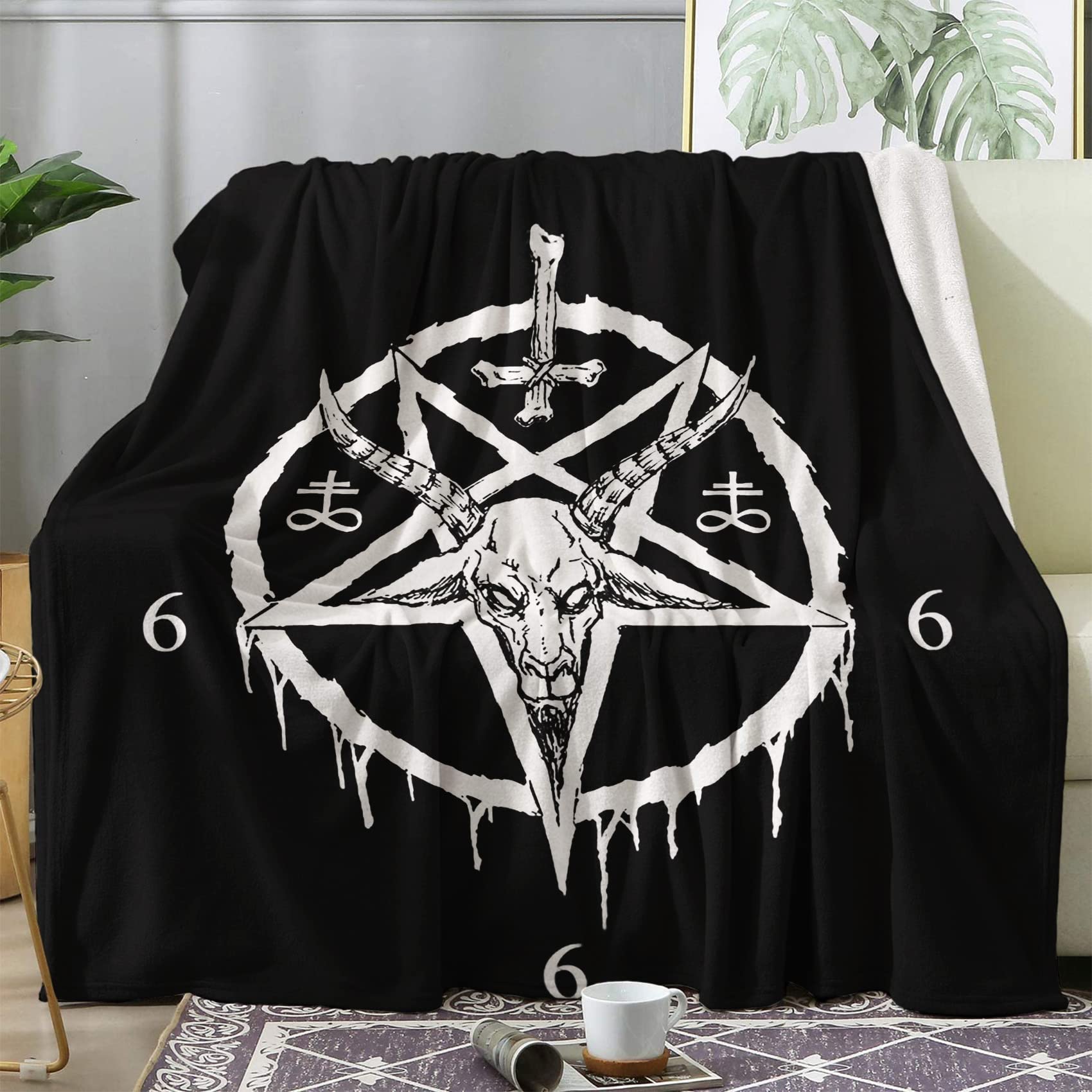Couvertures et plaids flanelle peluche demon de qualite canape