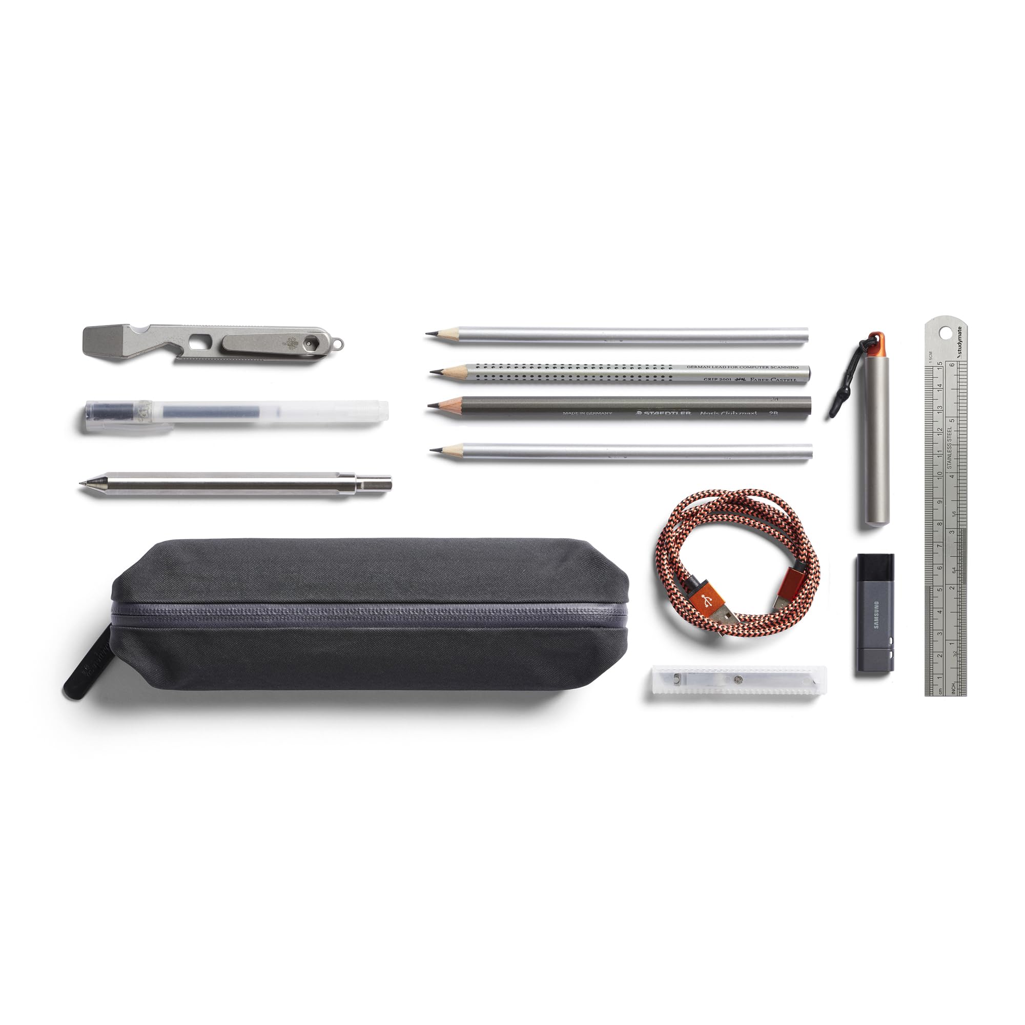 Bellroy Pencil Case – Carryology Essentials Edition (Accessoire für Kabel, Schreibwaren und persönliche Gegenstände) - BlackAsh