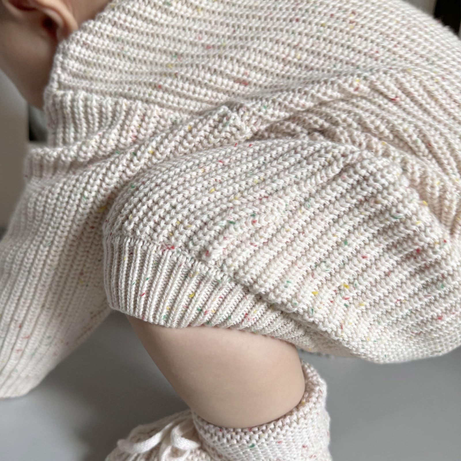 Maglione lavorato a maglia caldo e