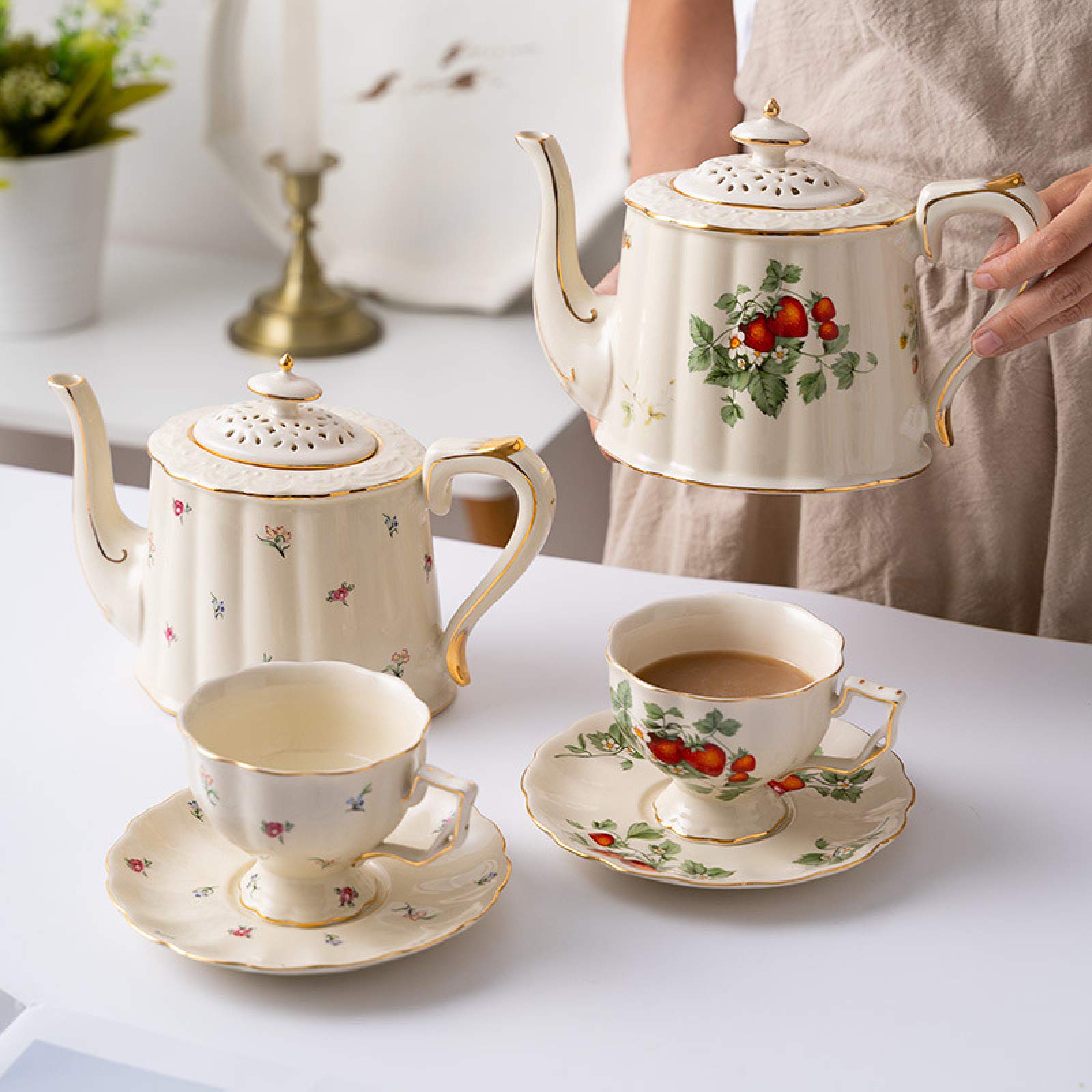 Zestaw Do Herbaty Dla Dorosłych, Filiżanki I Spodki Z Porcelany Kostnej, Różowe Zestawy Do Herbaty, Czajniczek Old Country Roses, 7 Elementów