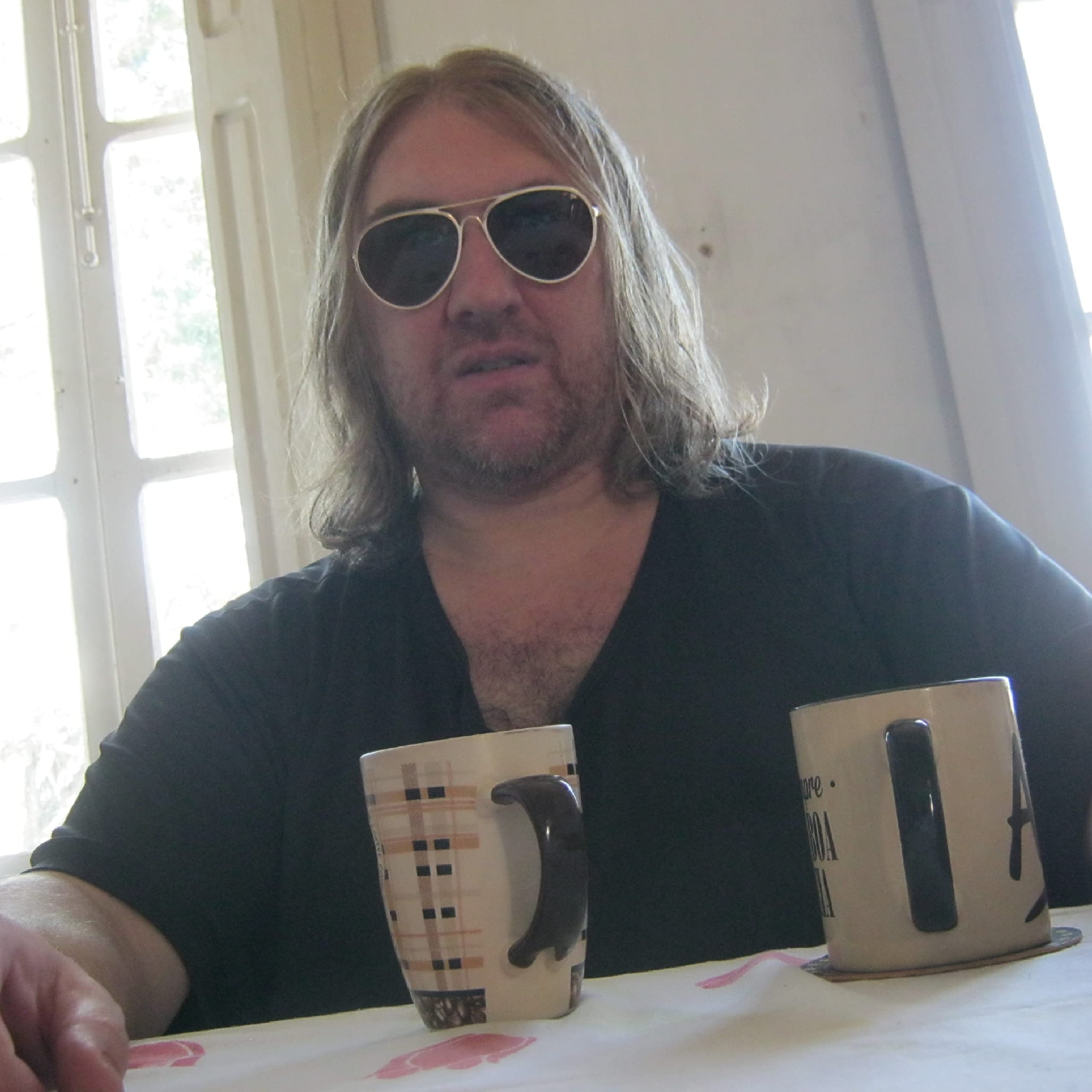 Dois Cafés e um Cocô