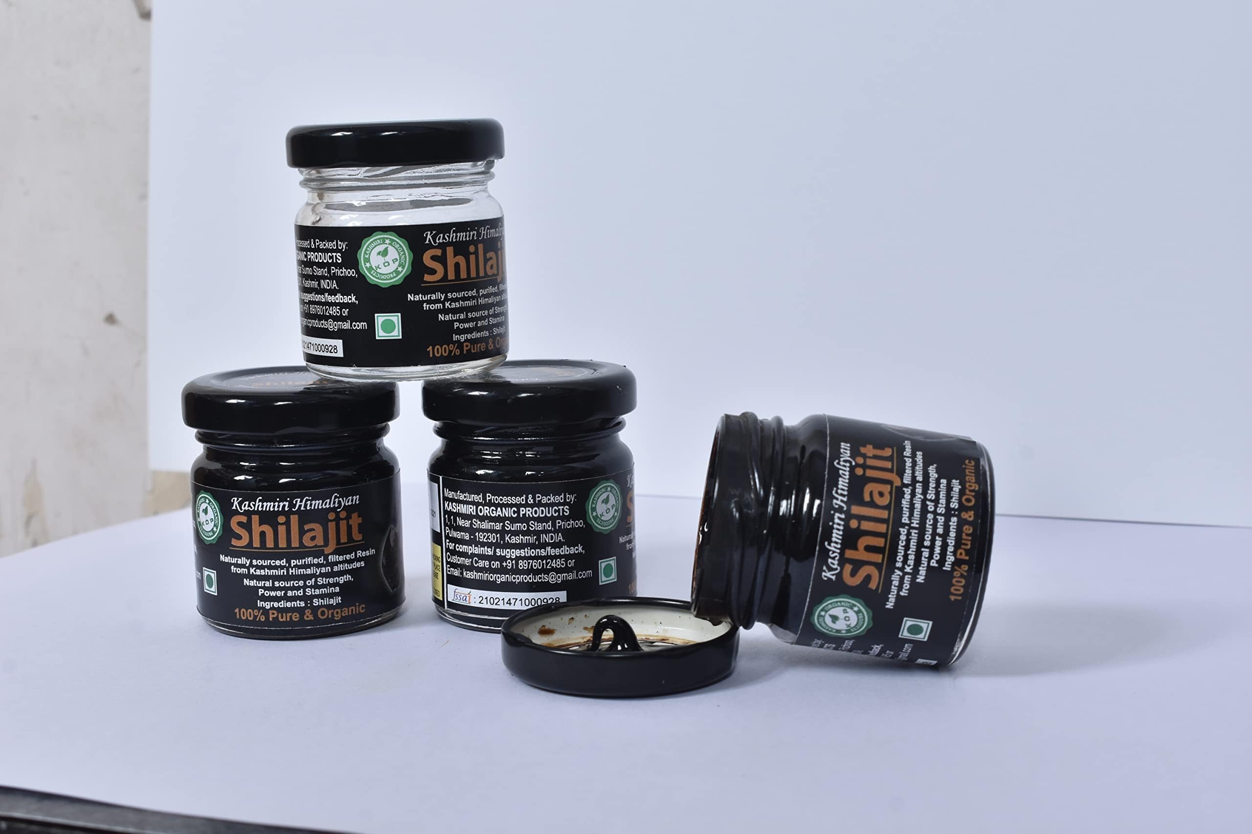 KASHMIRI HIMALIYAN SHILAJIT, 100% Pure Shilajit Resin Extract for Energy, Focus and Vitality | Natural & Mineral Rich Endurance and Stamina Enhancer |for Men And Women - 30gram (Black)(Vacuum Packed)