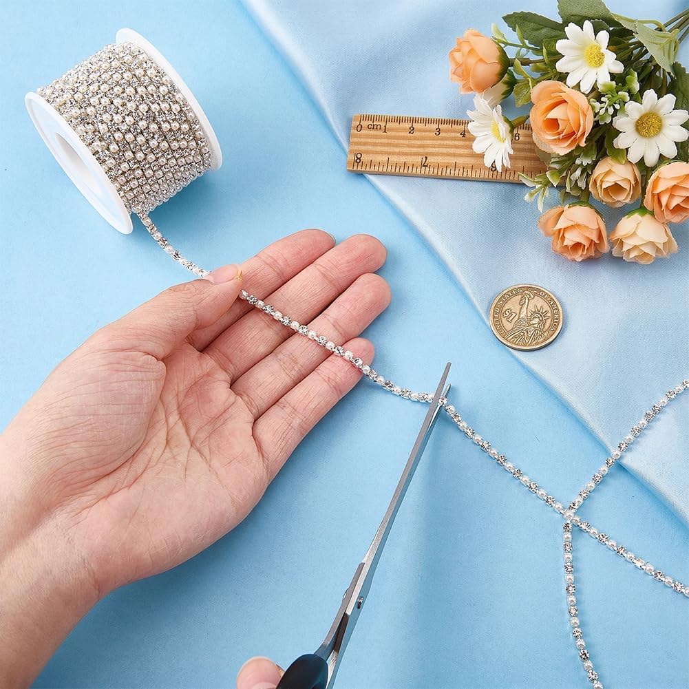 FINGERINSPIRE 10 Yards Rhinestone Pearl Cup Chain Trim 3mm Wide Silver Brass Chain with Imitation Pearls & Clear Rhinestones on Spool for Sewing, Clothing Embellishment, Wedding Decor & DIY Crafts