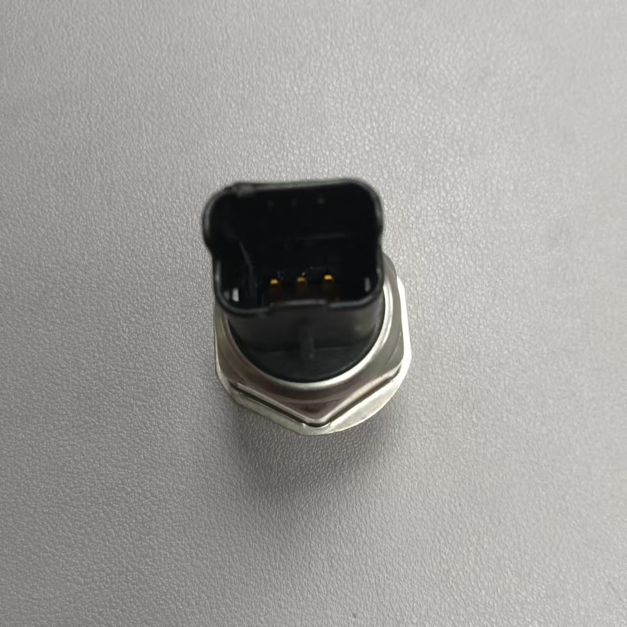 Sensor de presión de Combustible 9307Z527A 55PP29-01 1011520367 1305773398