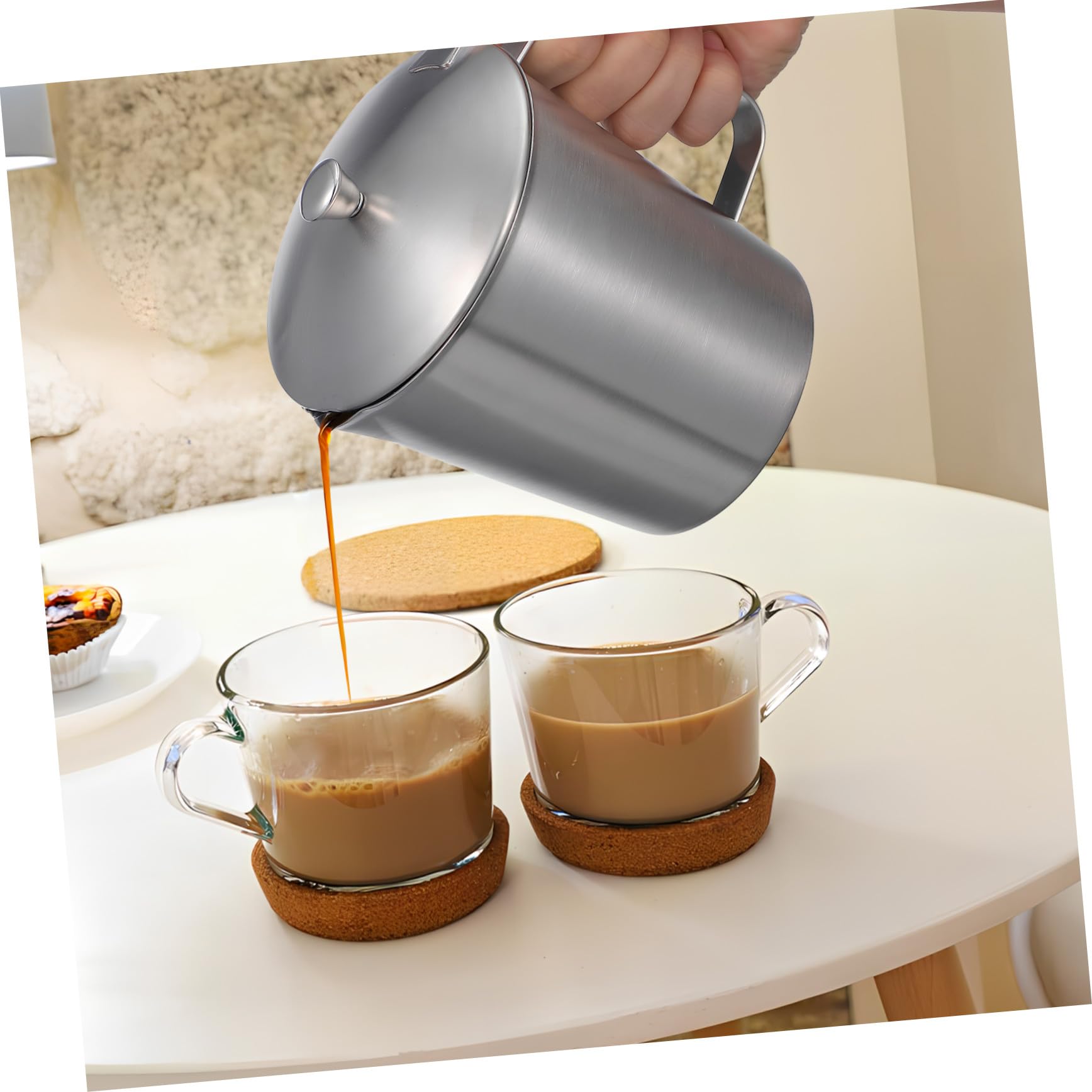 TOYANDONA Messbecher aus Edelstahl 1000 Ml mit Deckel für Präzises Messen und Latte Art Milchkännchen mit Glattem Eleganten Design für Kaffeezubehör und Partys