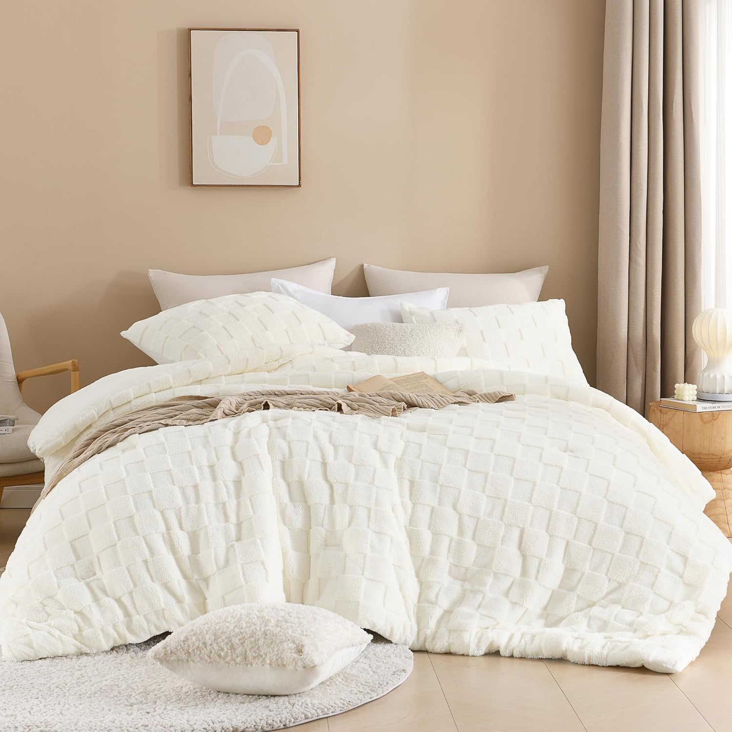 Litanika Fluffy Queen Size Comforter Set Cream White, 3 Pieces Warm Sherpa Fleece Beige Bedding Set,Ivory Jacquard Checkered Plush Fuzzy Bed Set(1 Comforter, 2 Pillowcases) - Image 2