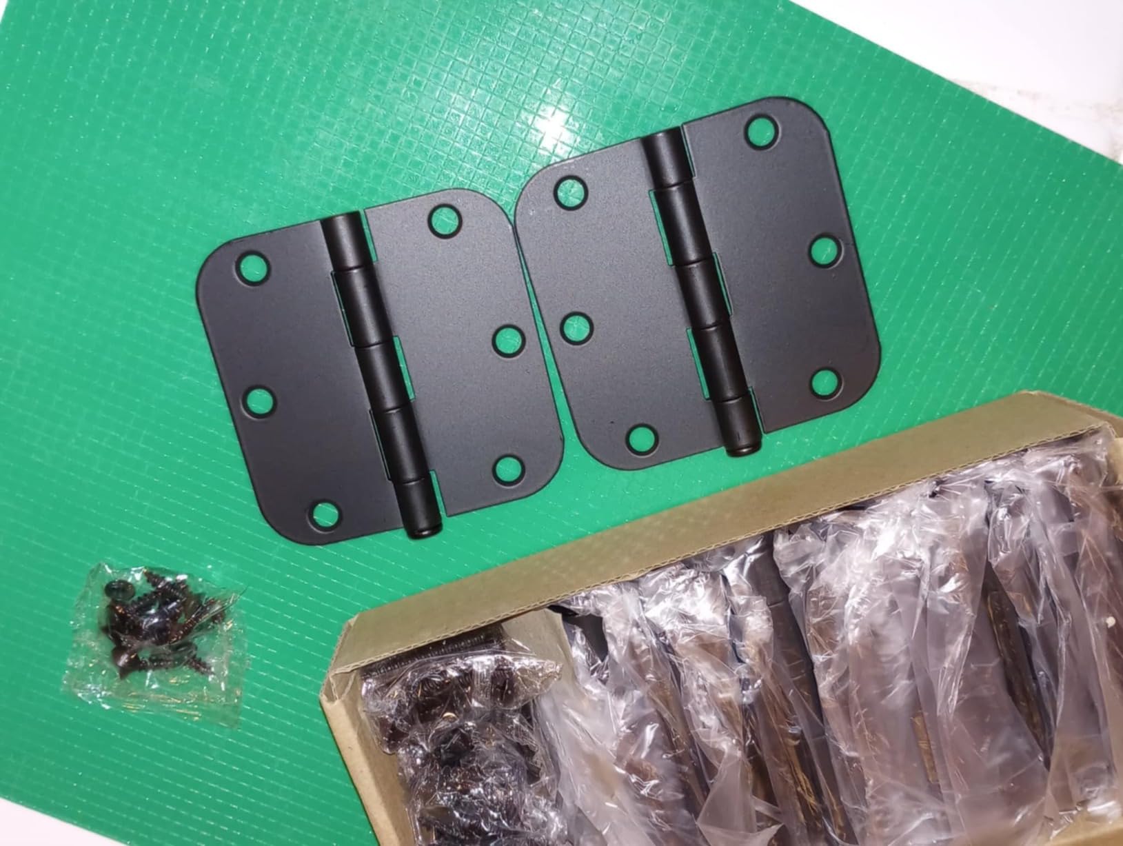 3.5" Door Hinges, 5/8" Radius photo review