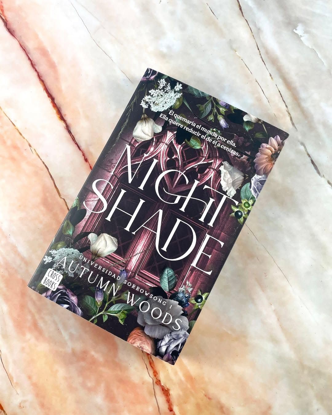 Universidad Sorrowsong 1. Nightshade: Edición con cantos tintados