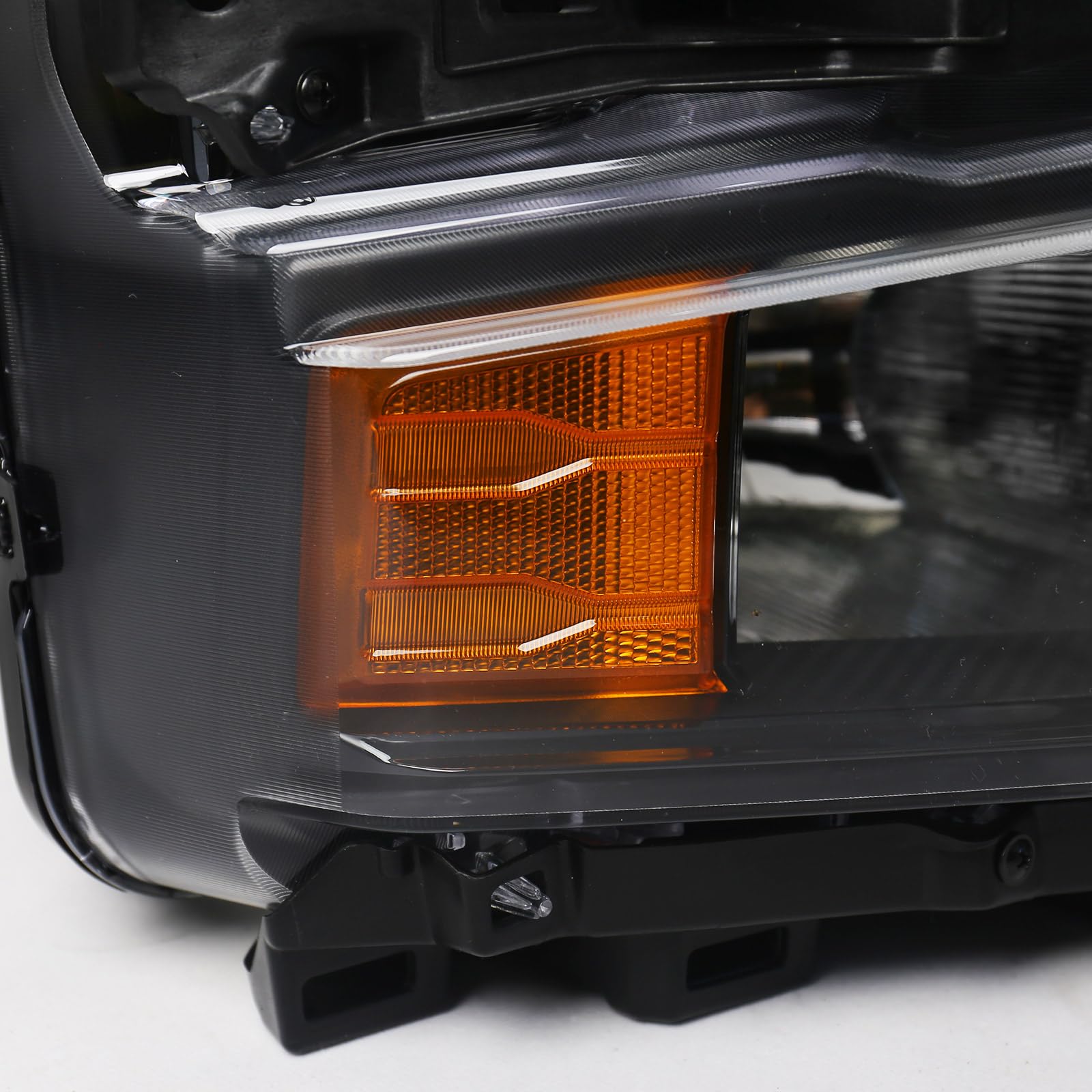 KOMPLET REFLEKTORÓW IVECO DAILY 2019-2024 Za 1780.00PLN Z OLEu015aNICA