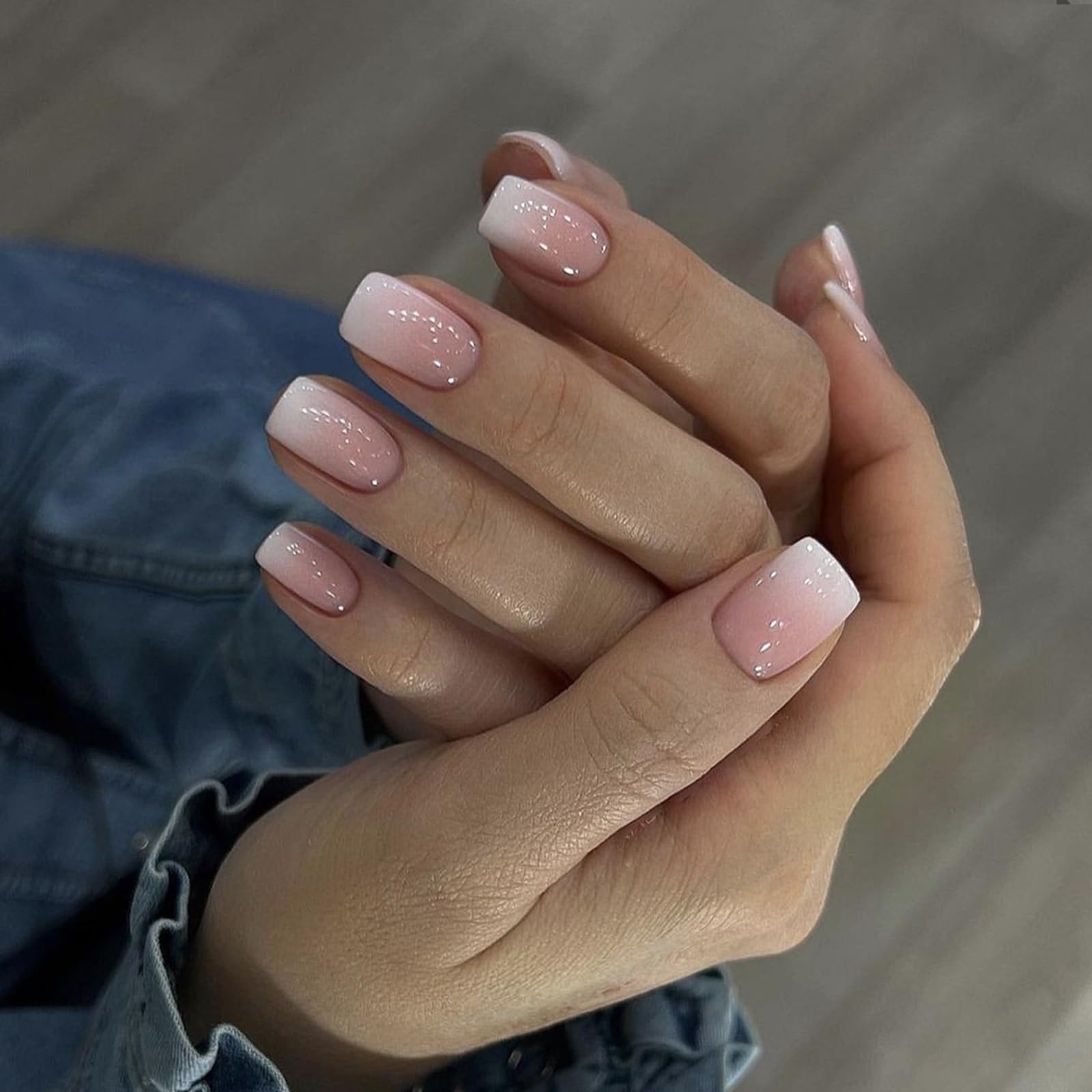 Ceboic 24Pcs Short Square False Nails, Nude Pink Gradient French Tip Press on Nails