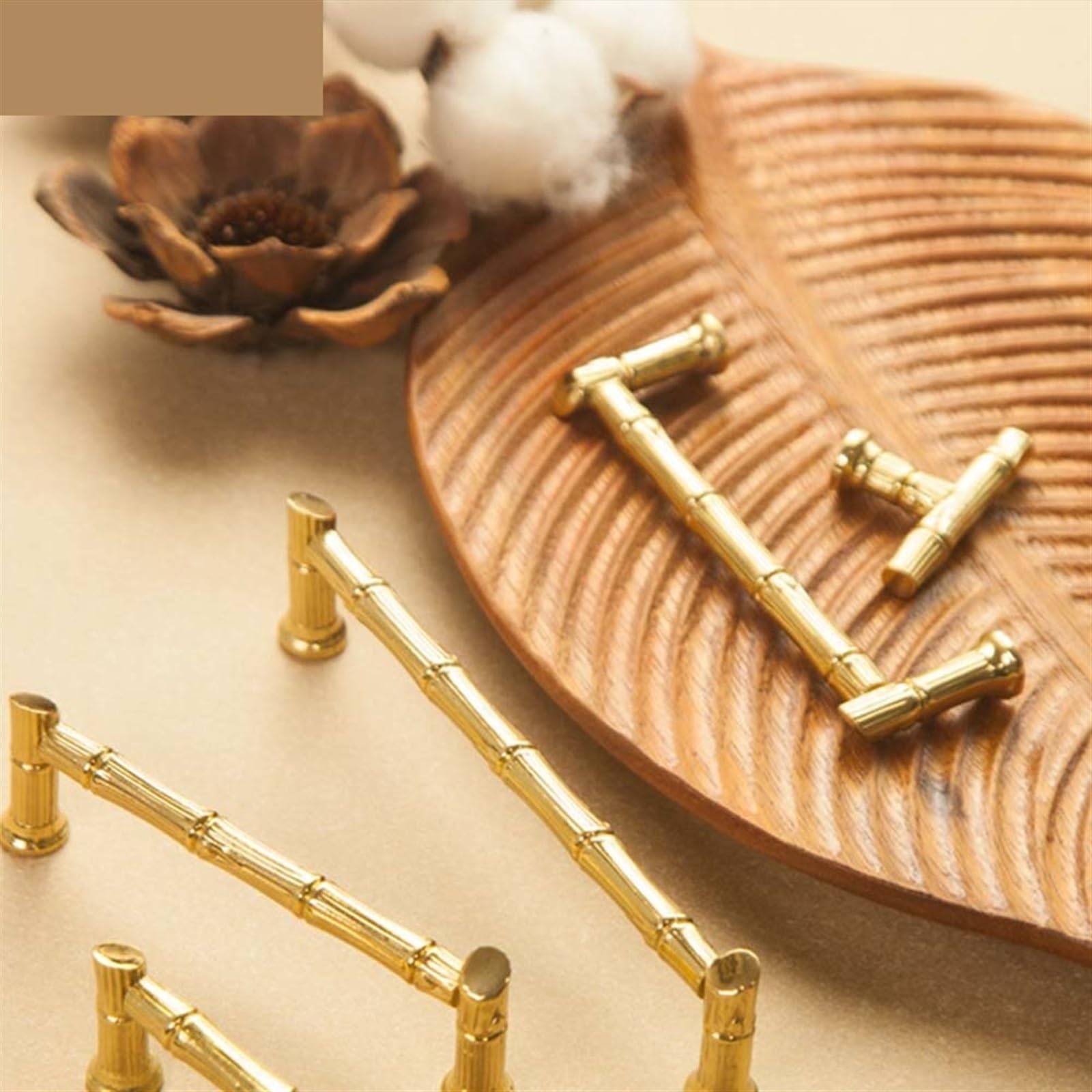 Poignée de porte en laiton or rétro NALsa pour sublimer vos meubles de cuisine
