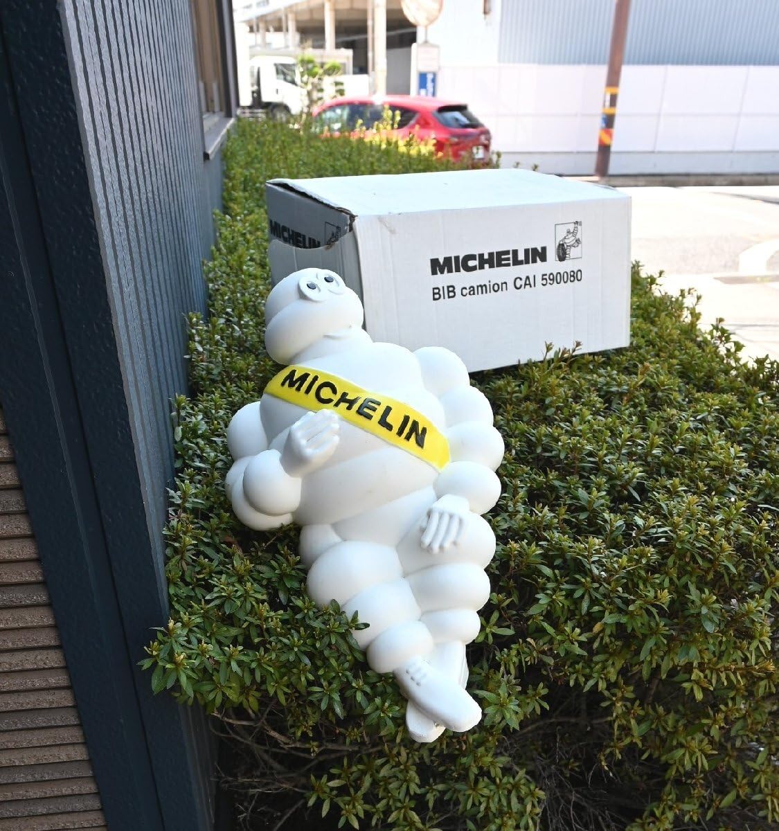 びばんだむ！品 ミシュラン ビバンダム MICHELIN BIBENDUM Sitting on tyre : AC
