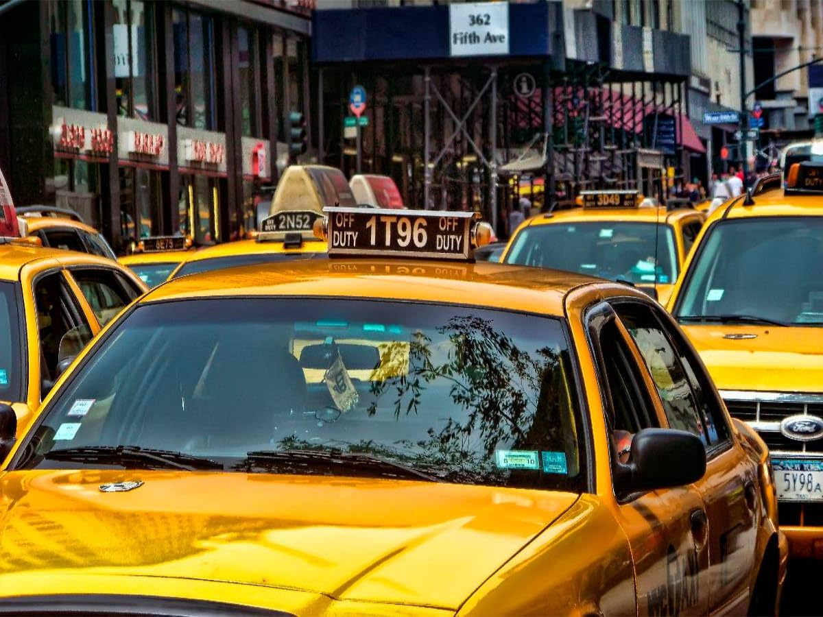 CALVENDO Puzzle New York - Seulement dans Un Taxi 1000 Pieces 64 x 48 cm from Peter Roder