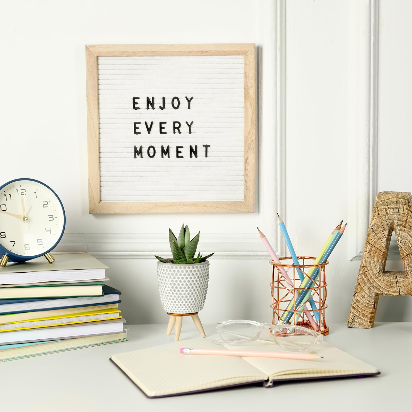 PATIKIL Ensemble de Lettres pour Tableau de Lettres en Feutre de 3/4 Pouce, 7 Pièces 1029 Lettres en Feutre pour Tableaux de Lettres Universels, Blanc