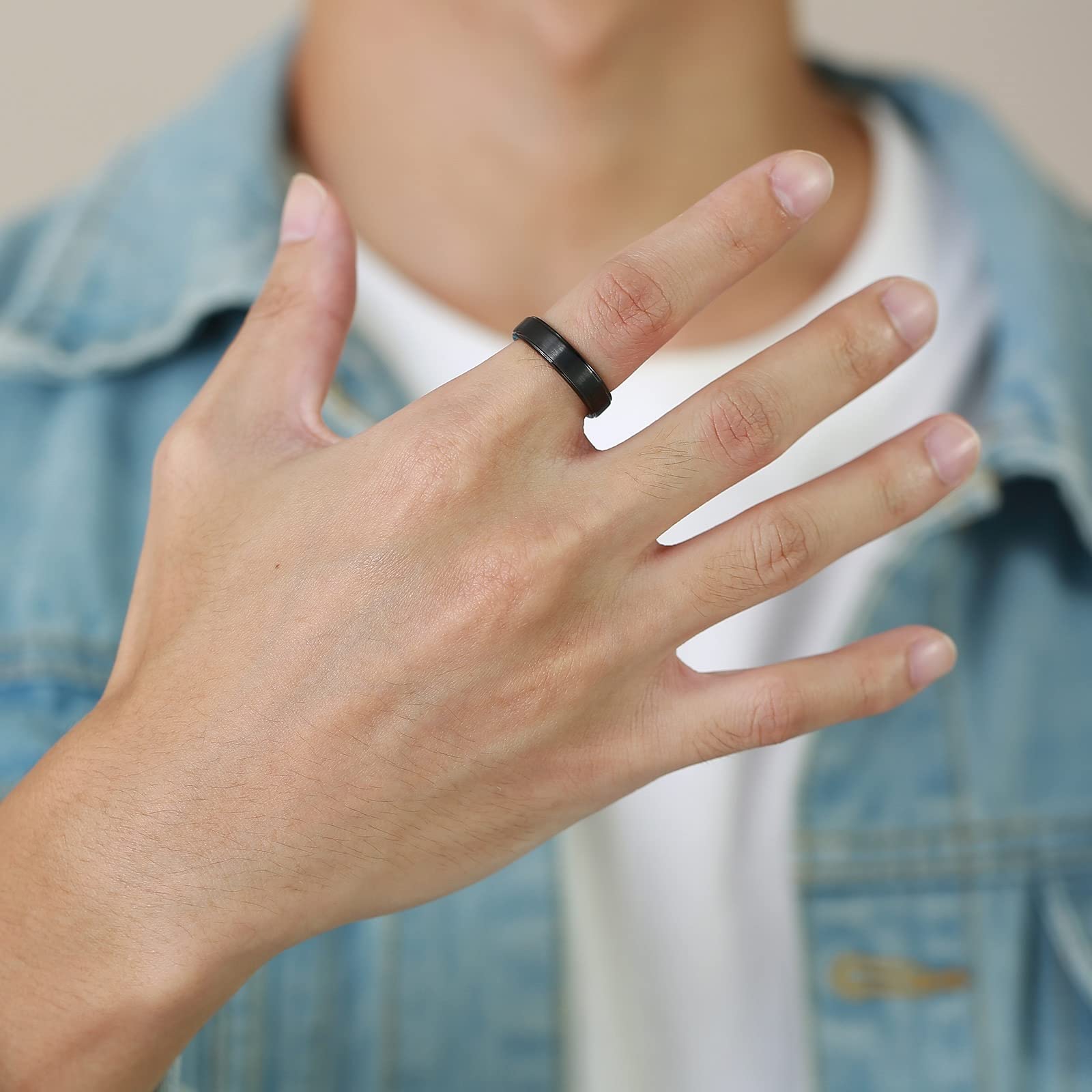 Collar personalizado para parejas, collar de promesa a juego, anillos de boda de tungsteno de 5 mm, collar negro cepillado, regalo personalizado para el día de San Valentín