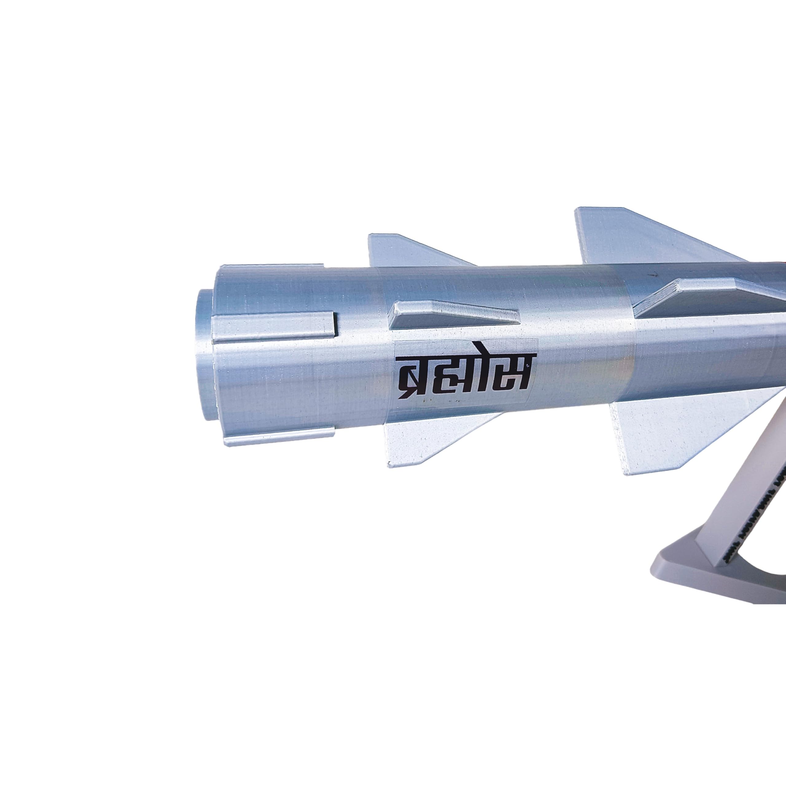 BrahMos Supersonic Cruise Missile Replica – Desk Decoration & Educational Aerospace Model 1