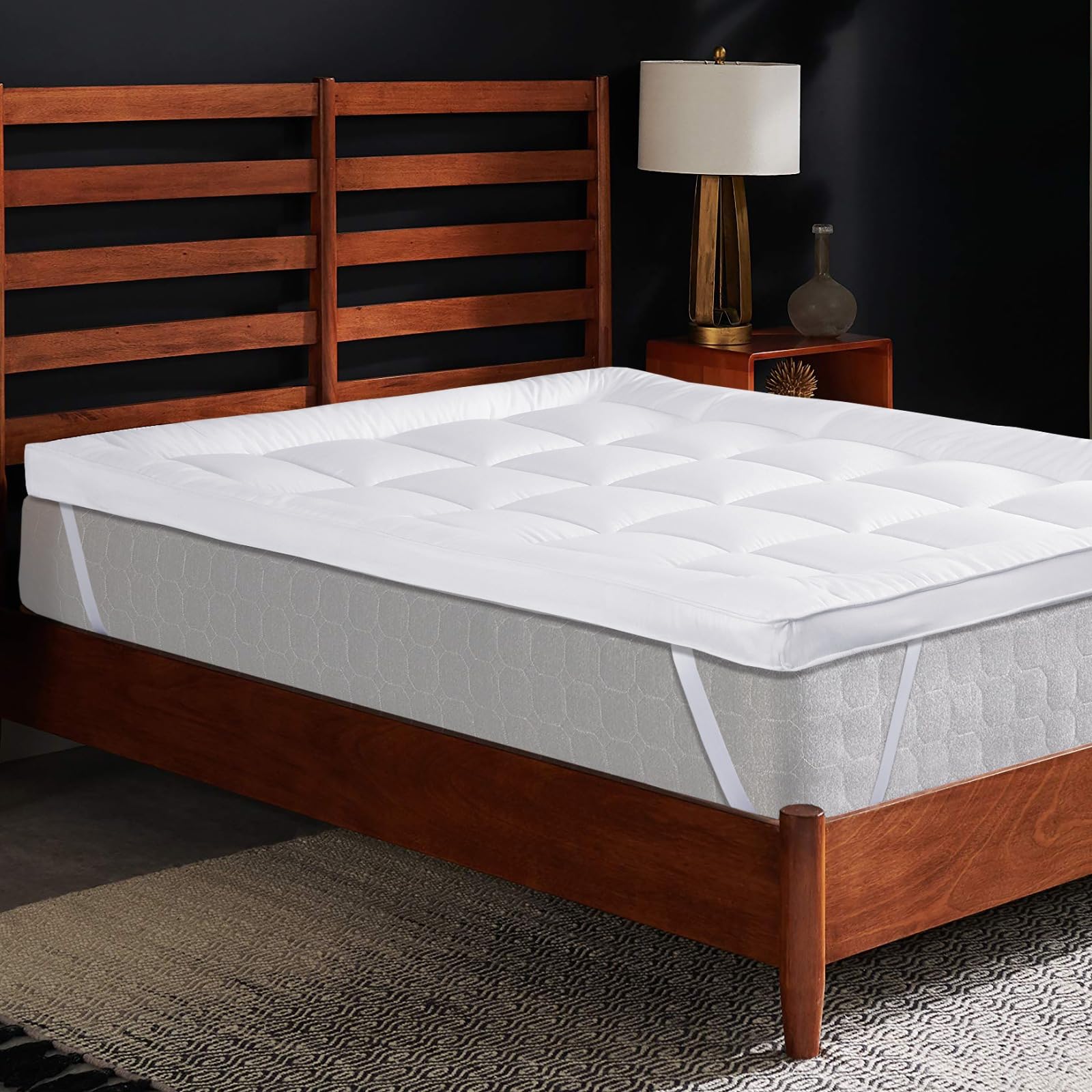 MH Traders Single Mattress Topper 10cm/4in Thick (90x190cm), Quilted Microfiber, Extra Deep Fill, Hotel-Style Comfort, Soft Breathable Bed Topper with Elastic Corner Straps