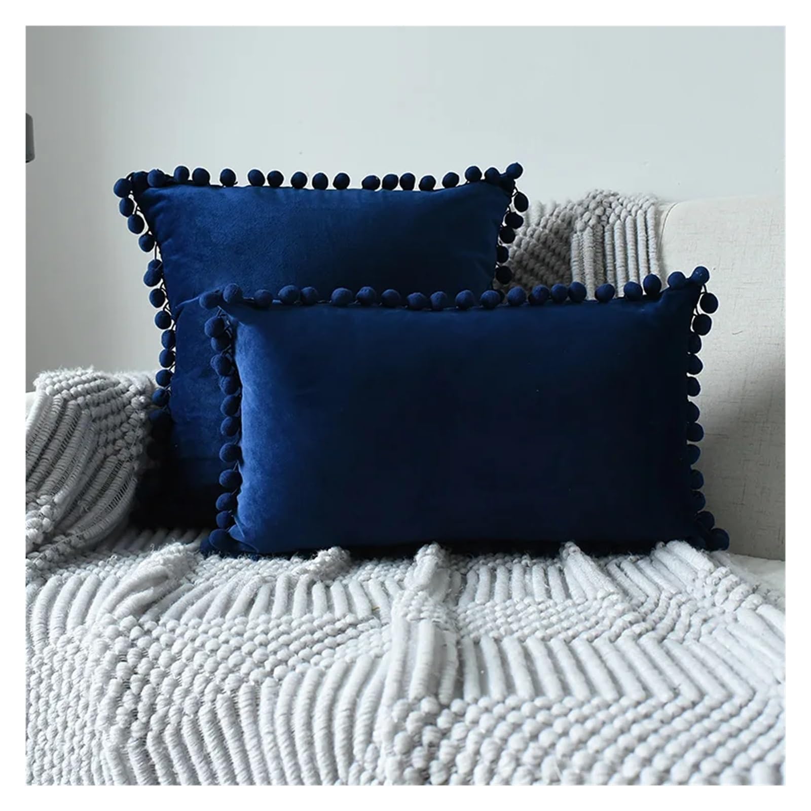 Housses de coussin lot de 2 velours doux 50x50cm pompons housse decorative bleu canapé