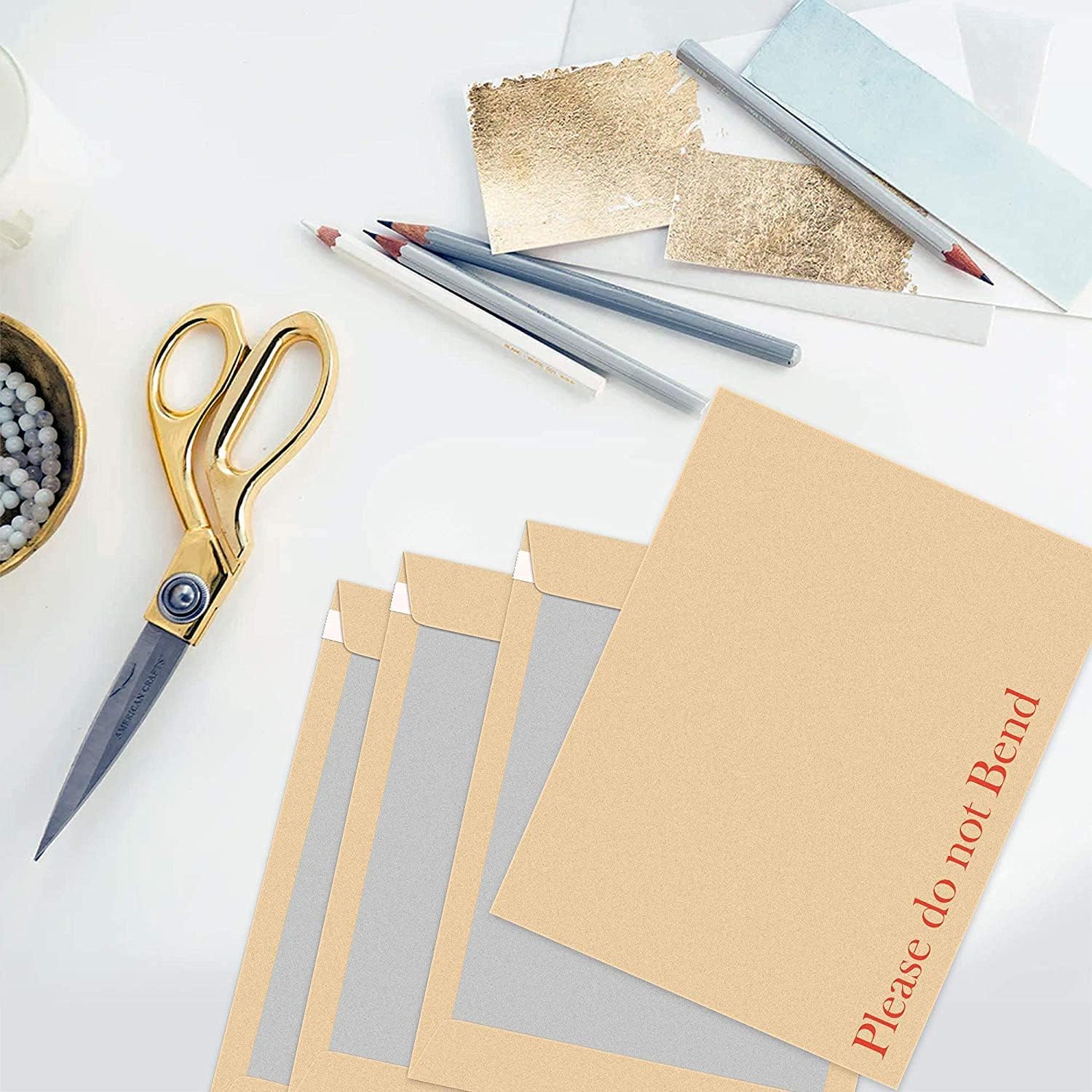 Lot de 5 enveloppes cartonnées A4 avec inscription « Please Do Not Bend » - Dimensions : 324 mm x 229 mm - Enveloppes auto-adhésives - Emballage IedaHCIT - 5 enveloppes