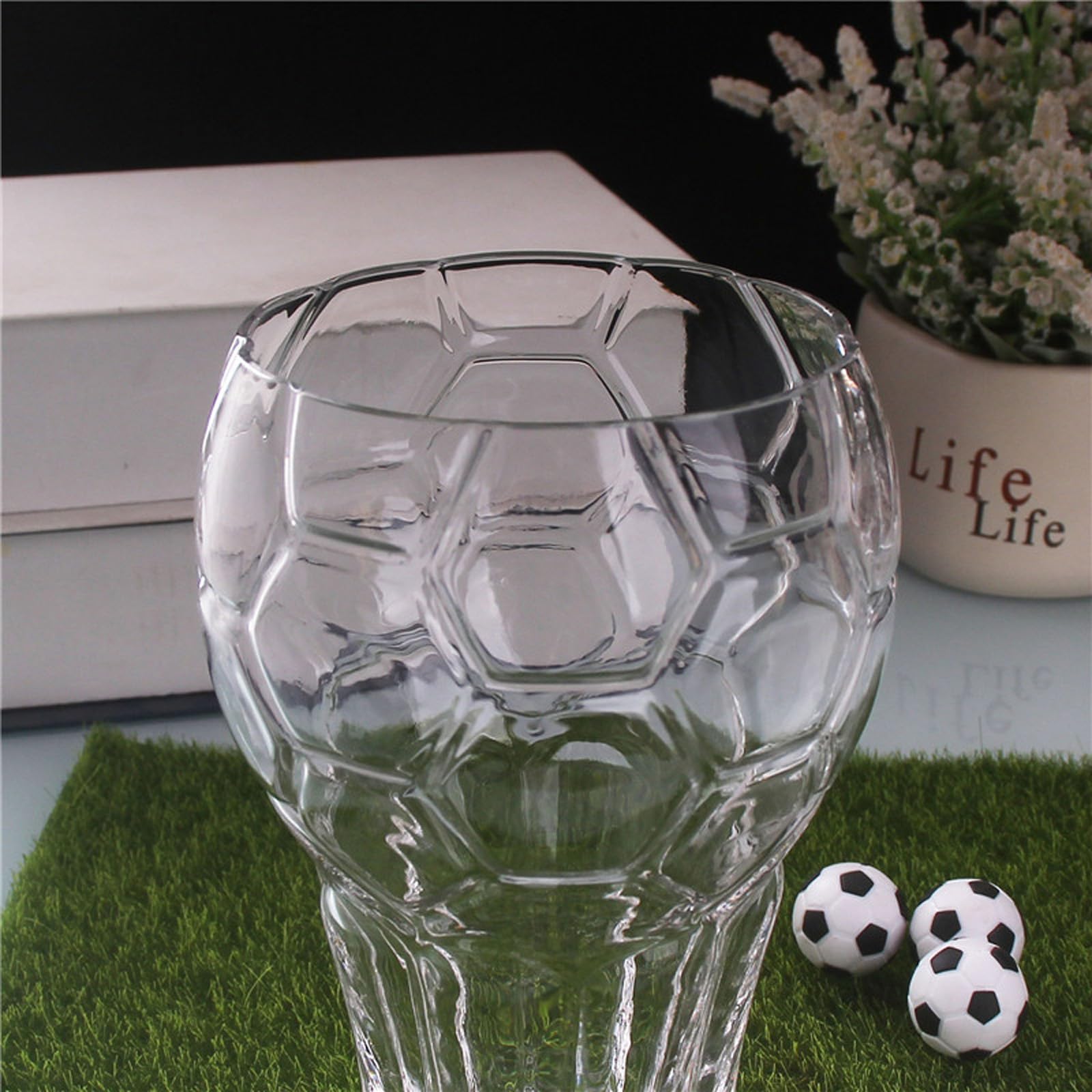 Generisch Vasos de cerveza clásicos de fútbol de 600 ml, vasos de cristal con base antideslizante, perfectos para decoración del día de partido, vasos temáticos de fútbol