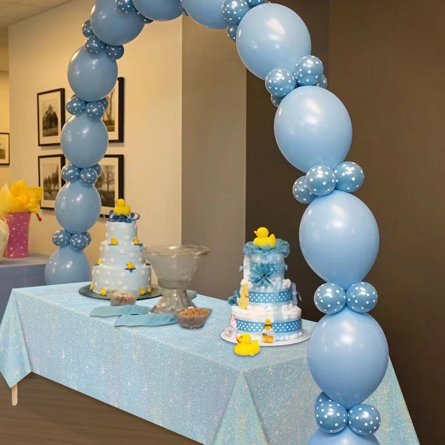 Tischdecke Für Geburtstag 4 Stück Hellblaue & Weiße Gestreifte Tischdecken Aus PE-Kunststoff, Wasserdicht, 130x220 Cm – Ideal Für Poolpartys, Geburtstage & Babypartys