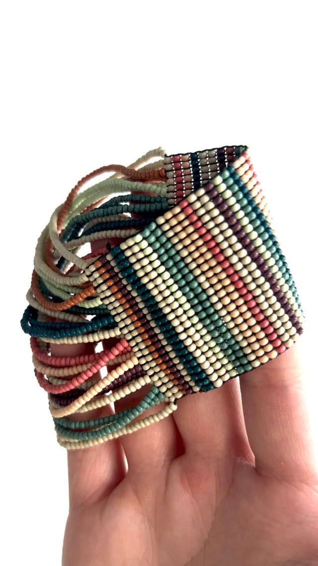 INK + ALLOY Kendall - Pulsera Bohemia De Cuentas Para Mujer, Tamaño Mediano, Elástica, Apilable, Hecha A Mano, Joyería Bohemia Moderna, 1 Pulgada, Vidrio, Sin Gemas