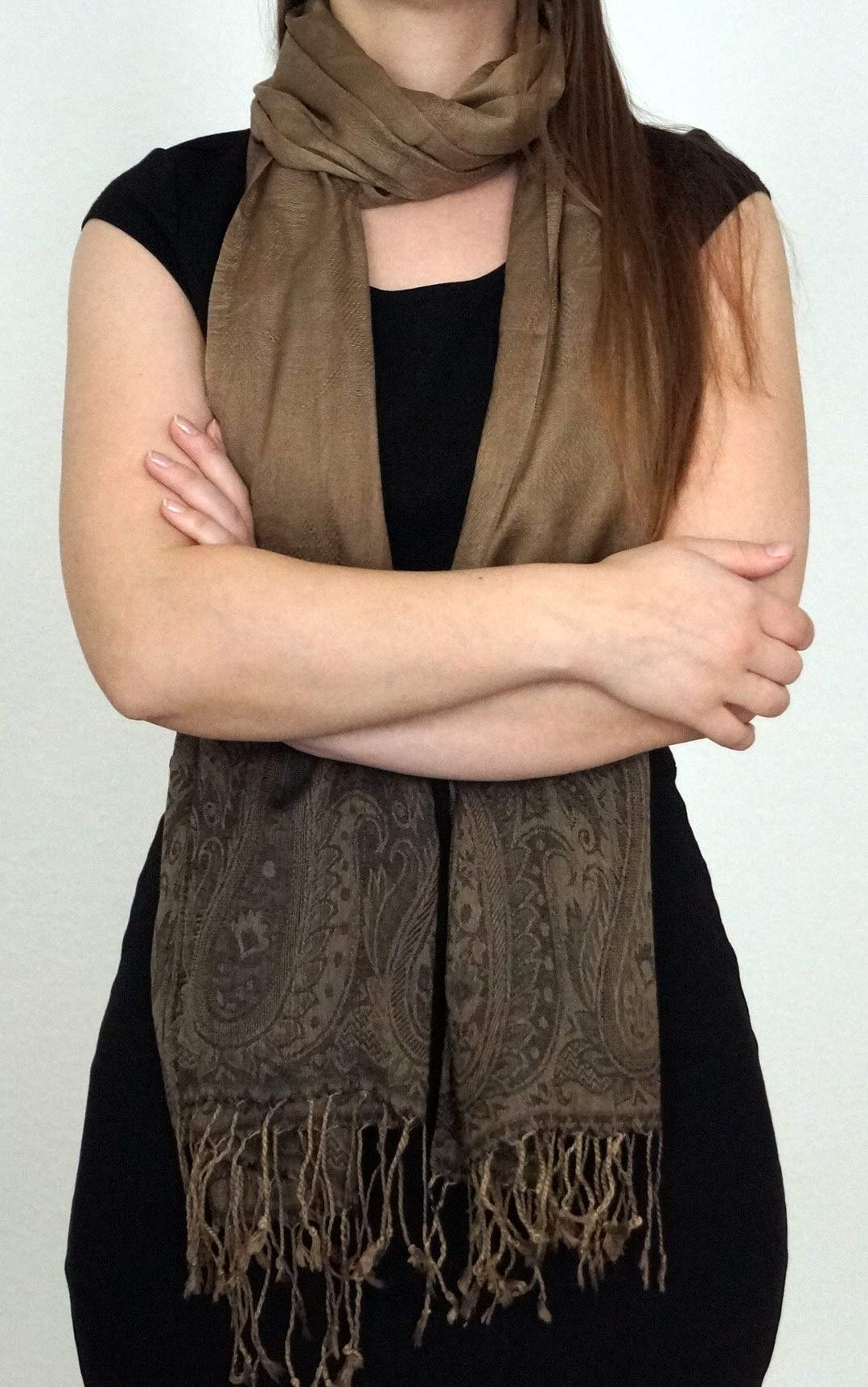 Handgewebter Kaschmir Schal in Walnussbraun Farbe für Klassische Damen mit klassischen Outfits und geschmack - 75cm x 200cm
