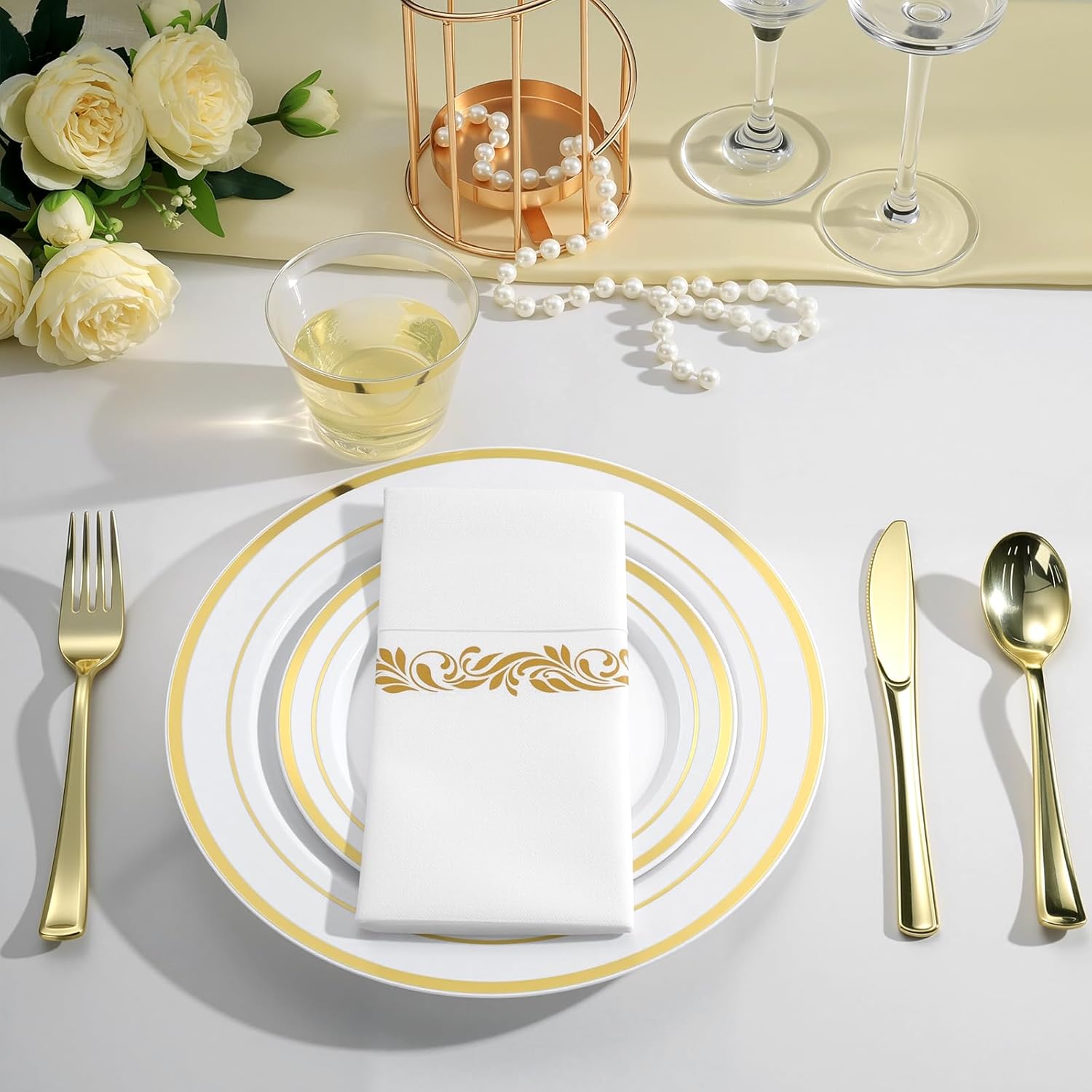 Goodluck 400 PCS Gold Plastic Silverware with Pocket Napkins for 100 Guests, Heavy Duty Disposable Cutlery Set & Linen Feel Napkins, Plastic Flatware with Guest Towels for Wedding, Party and Catering