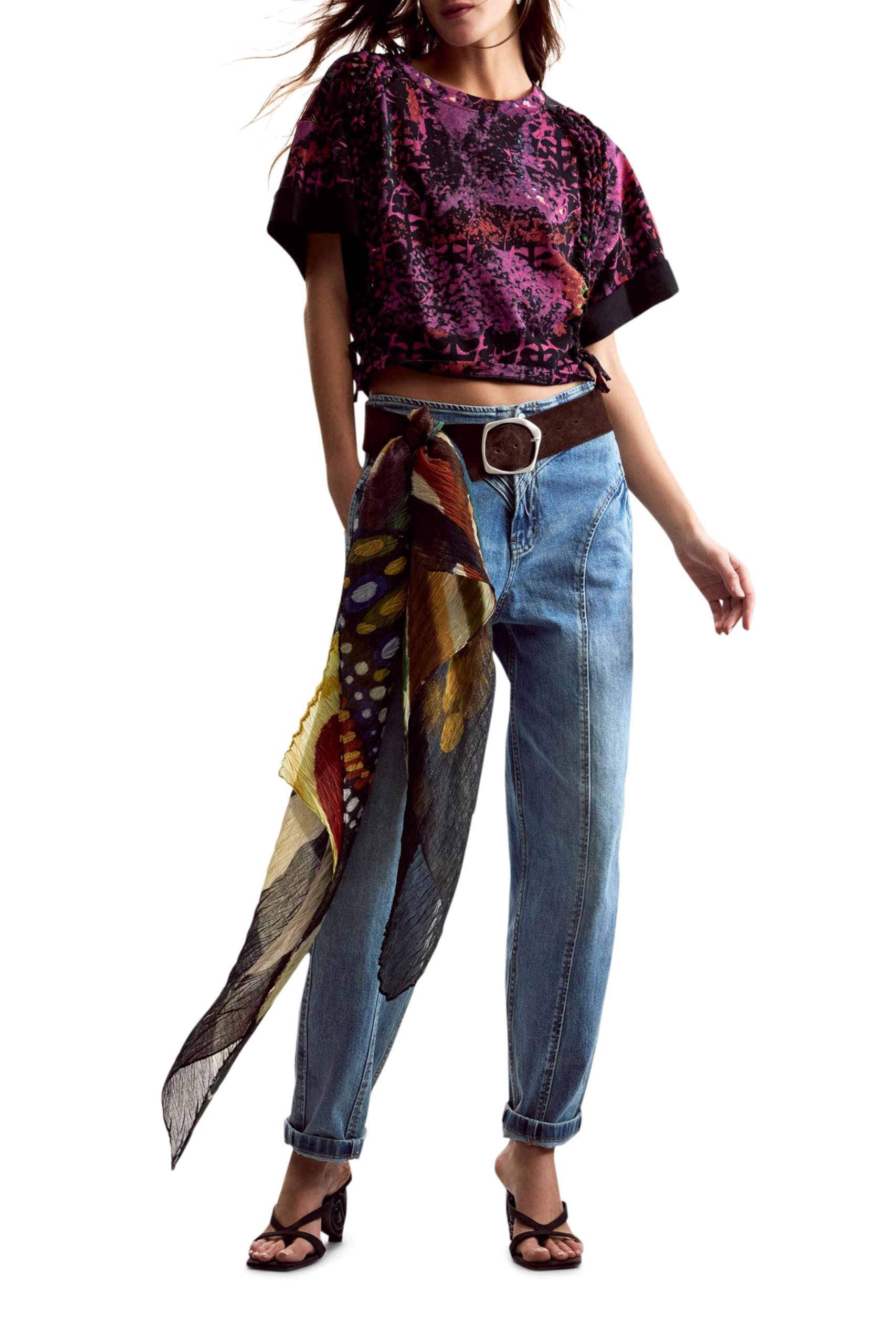 Desigual Femme T-shirt ethnique conçue par Mr. Christian Lacroix.