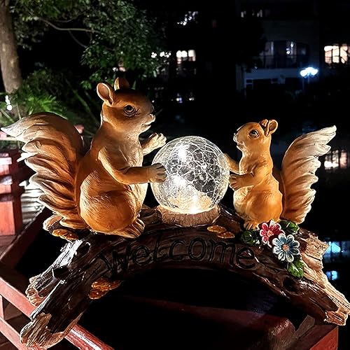 Miniatura 7 de Ardillas alimentadas por energía solar en un tronco al aire libre LED decoración de luz de jardín, adorno de jardín (ardillas en un tronco)