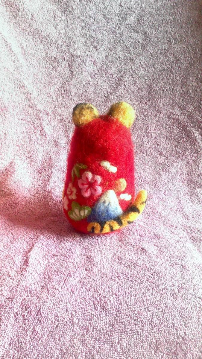 羊毛フェルト虎だるま 羊毛フェルトの干支飾り(寅年) 虎さんと