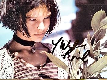 Amazon.co.jp: お宝…ナタリーポートマン直筆サイン入り2Lサイズ写真