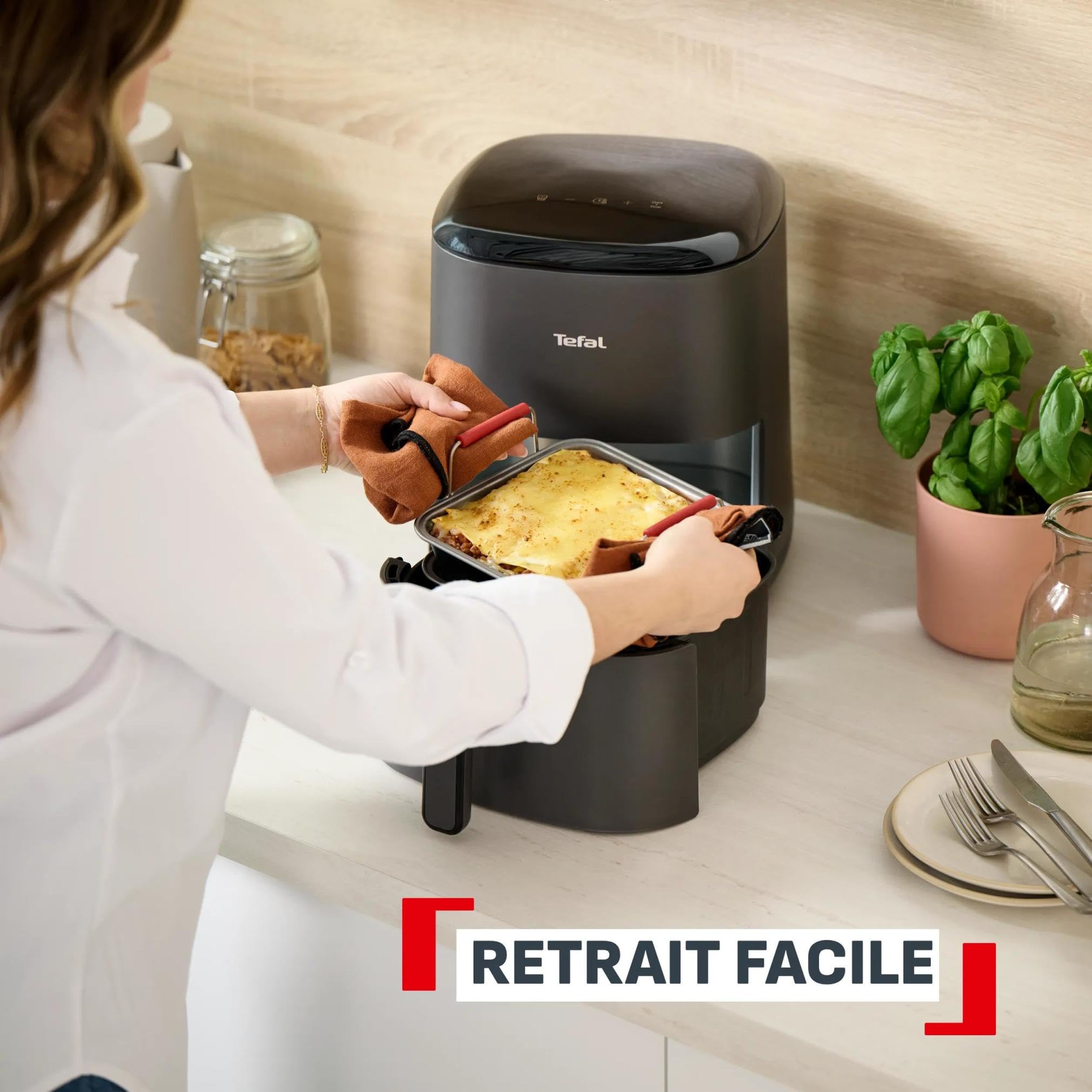 Tefal Dail’Easy, Kit de 6 accessoires de cuisson pour air fryer, Poignées ergonomiques, 5 moules, Revêtement antiadhésif, J701S644