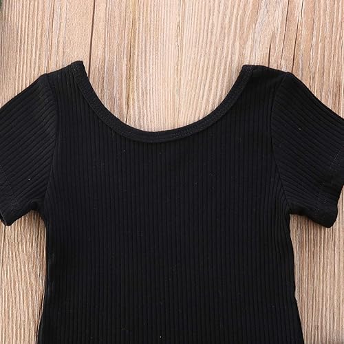 Miniatura 5 de Conjunto de ropa de verano con volantes y hombros descubiertos y pantalones cortos de mezclilla para niñas pequeñas